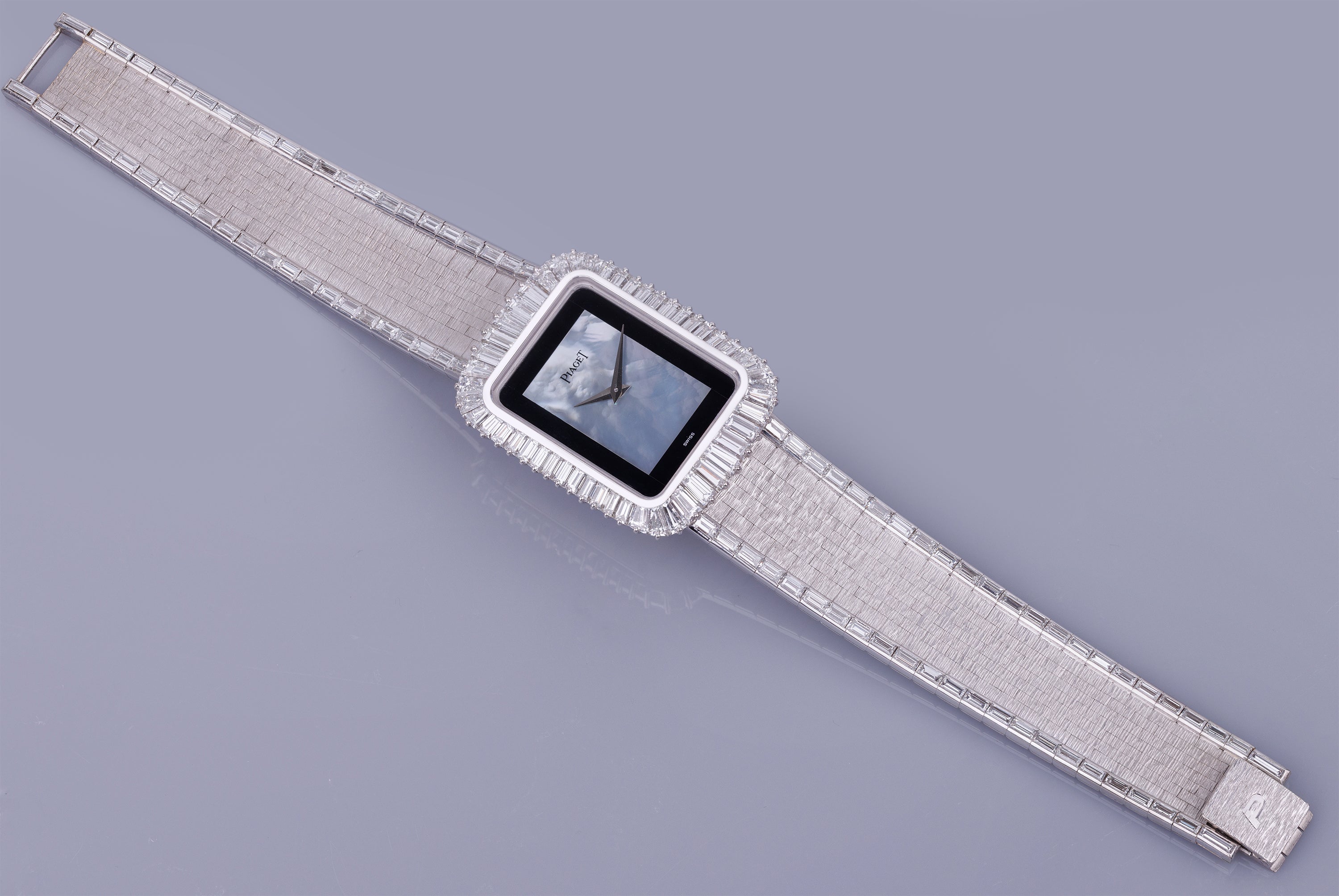 Rare 1970's Piaget | REF. 92975 H 6 | Onyx & Mother of Pearl Dial | Baguette Diamond Bezel & Bracelet Lining | 18k White Gold | 27.5mm