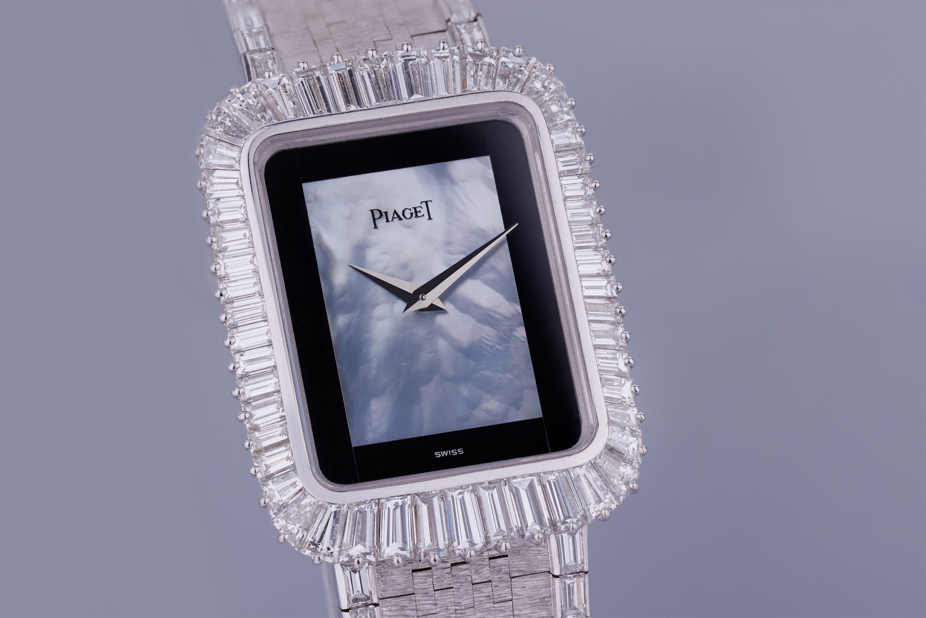 Rare 1970's Piaget | REF. 92975 H 6 | Onyx & Mother of Pearl Dial | Baguette Diamond Bezel & Bracelet Lining | 18k White Gold | 27.5mm