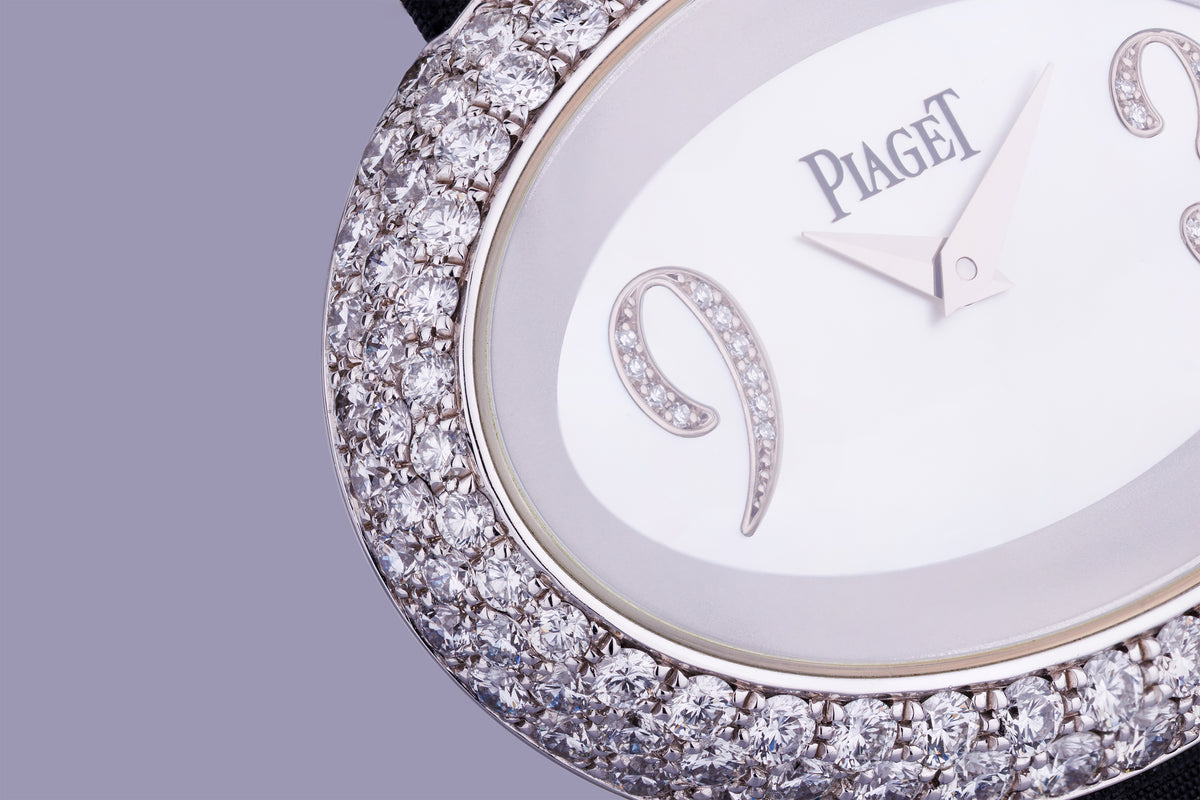 Piaget Limelight Oval-Shaped XL | REF. P10213 | Mother of Pearl & Diamonds | 18k White Gold | 40mm | Box & Papers | 2010