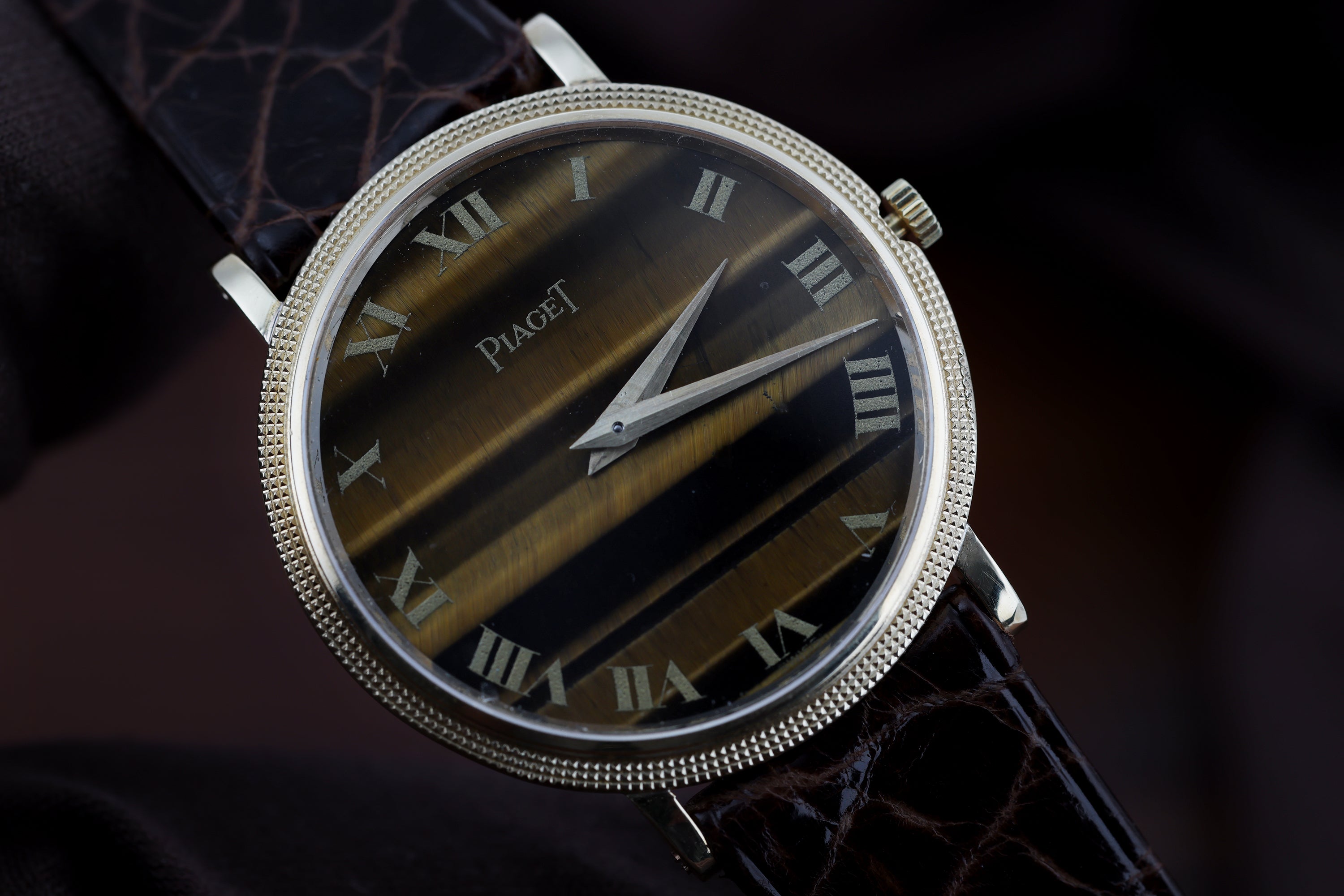 Piaget 1980's Wristwatch | REF. 9011 | Tiger's Eye | 18k Yellow Gold | 28mm