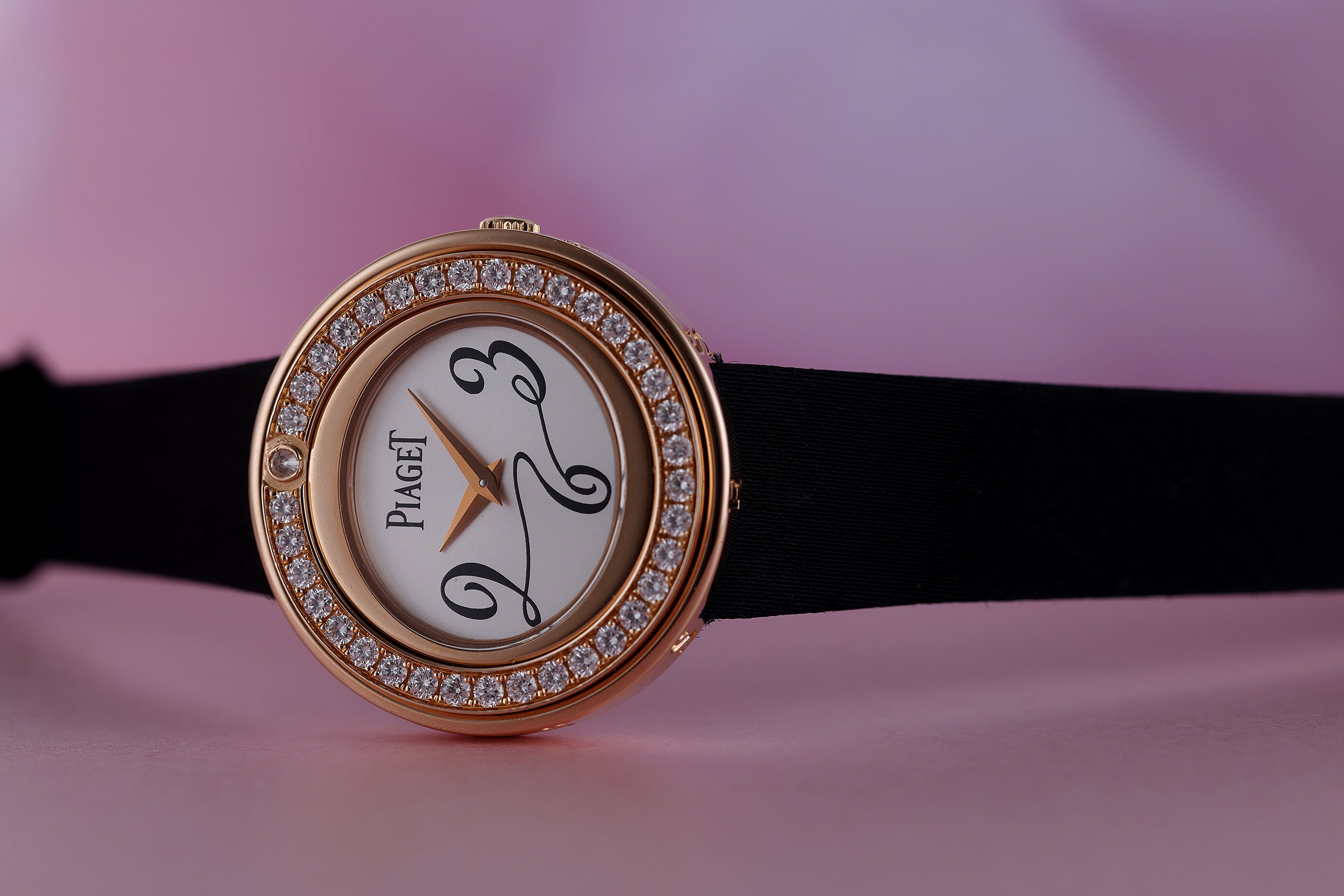 Piaget Possession | REF. PI0402 | 18k Rose Gold | Diamond Bezel | 28.5mm