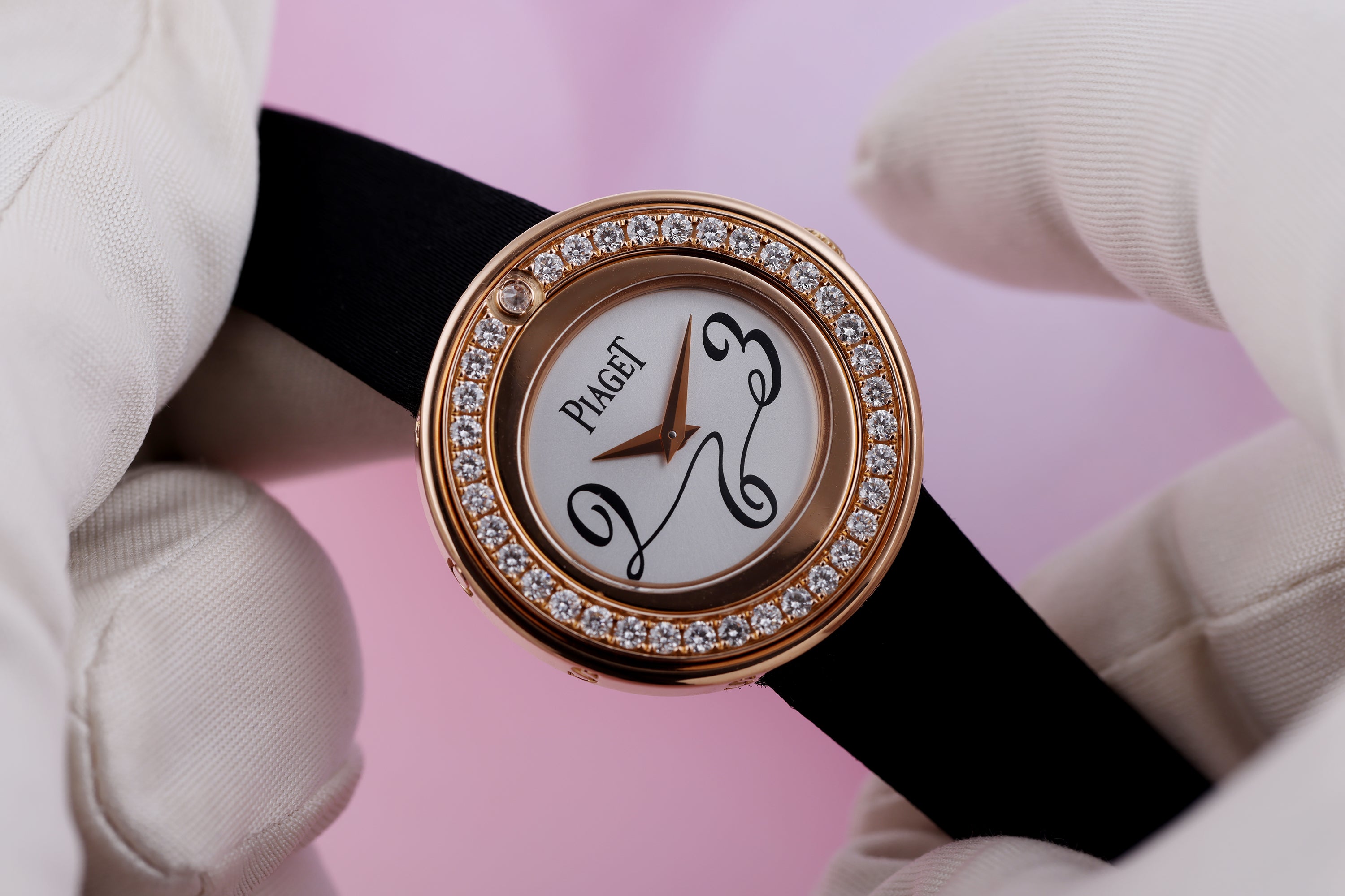 Piaget Possession | REF. PI0402 | 18k Rose Gold | Diamond Bezel | 28.5mm