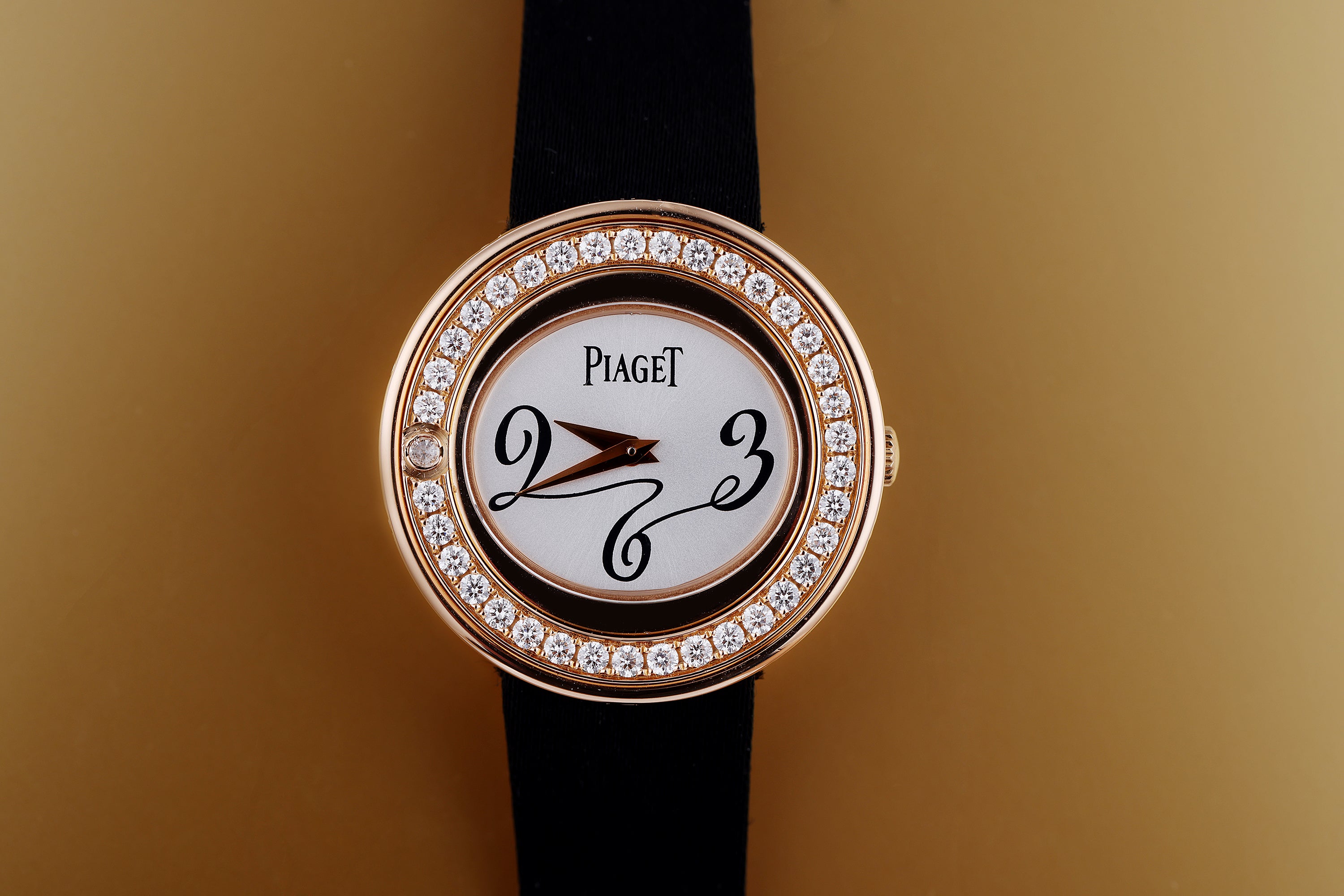 Piaget Possession | REF. PI0402 | 18k Rose Gold | Diamond Bezel | 28.5mm