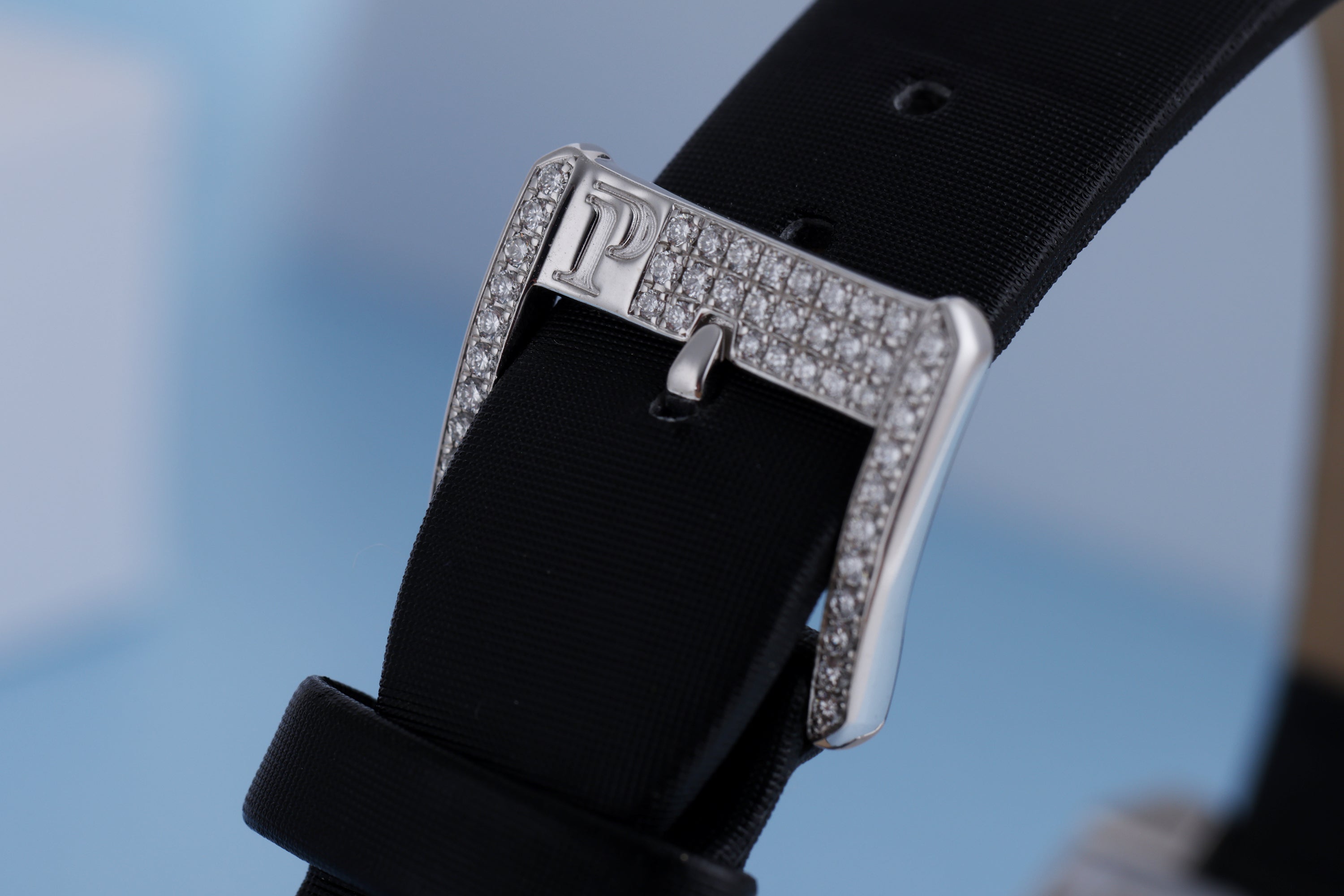 Piaget Limelight Tonneau | Pavé Diamond Dial & Bezel | 18k White Gold | 18mm | 2000's