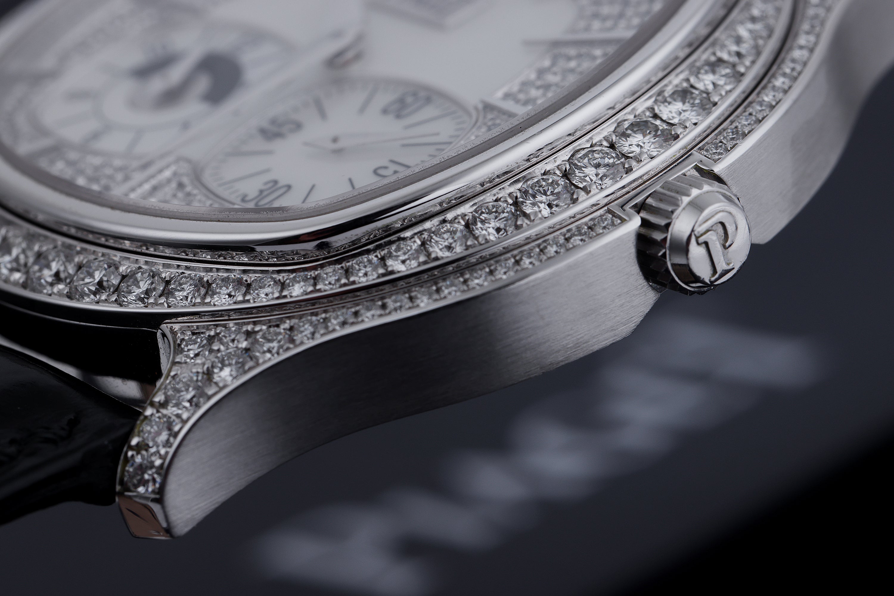 Piaget Polo Emperador Dual Time | REF. G0A32018 | Automatic | Mother of Pearl & Pavé Diamond | 18k White Gold | 42mm | Box & Papers