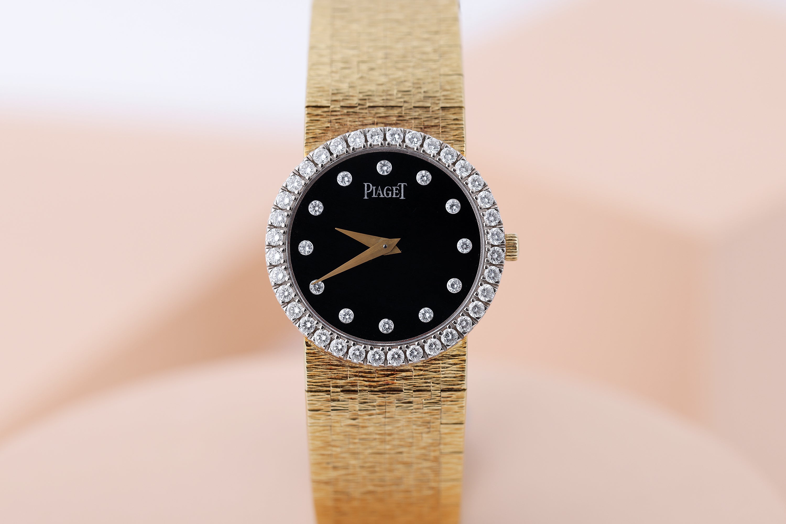 Piaget Wristwatch | REF. 8706 A6 | Diamond Bezel & Dial | 18k Yellow Gold