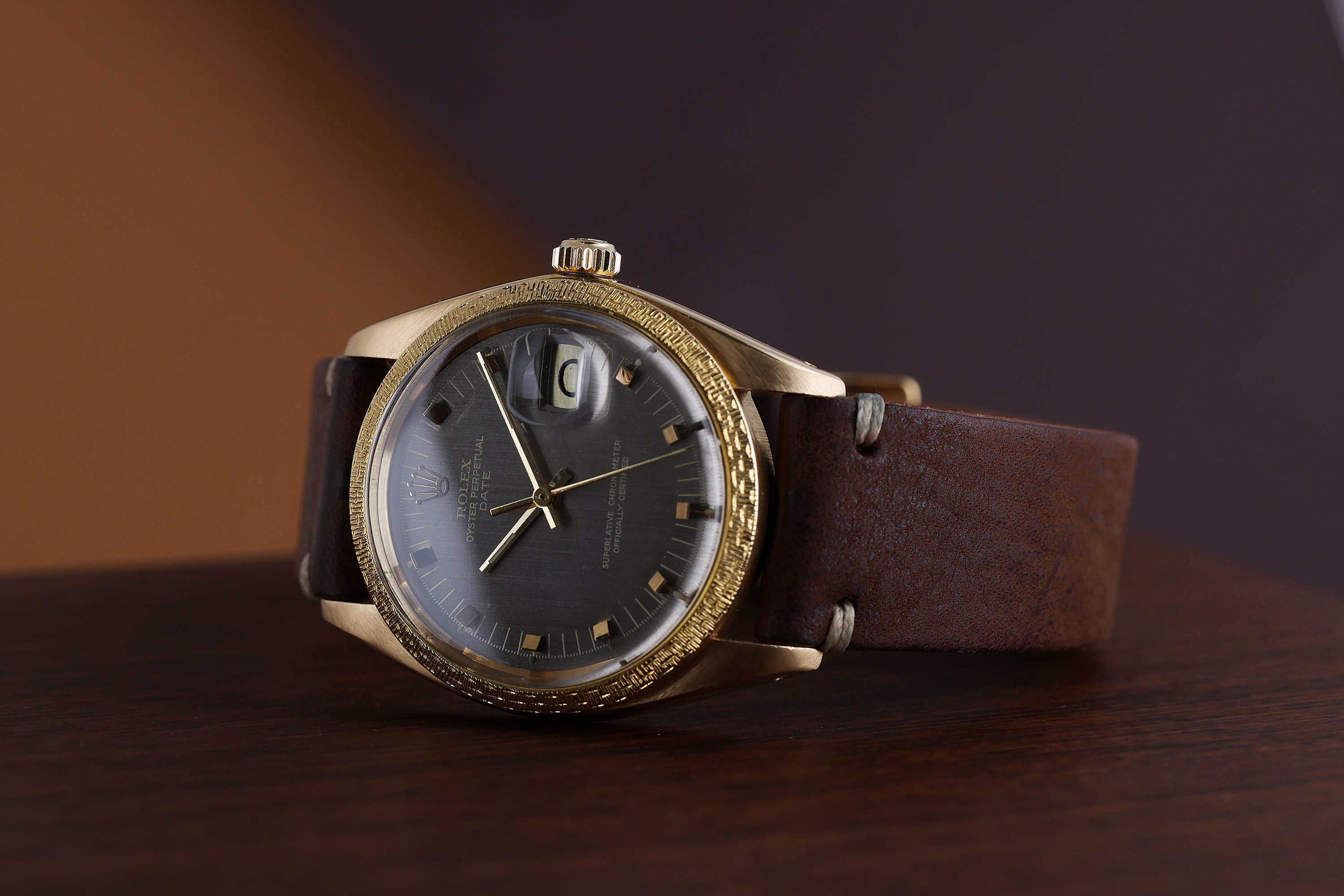 Rolex Date | REF. 1514 | Grey Dial | 34.5mm | 18k Yellow Gold | Unique Bezel | 1980