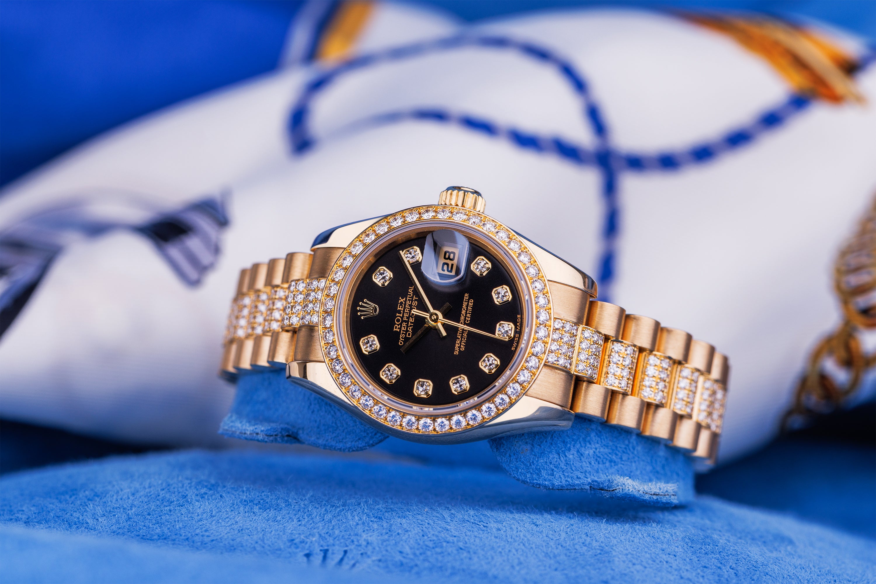 Rolex Lady DateJust 26mm | REF. 179138 | Black Diamond Dial & Diamond Bracelet | 18k Yellow Gold | Box & Papers | 2004