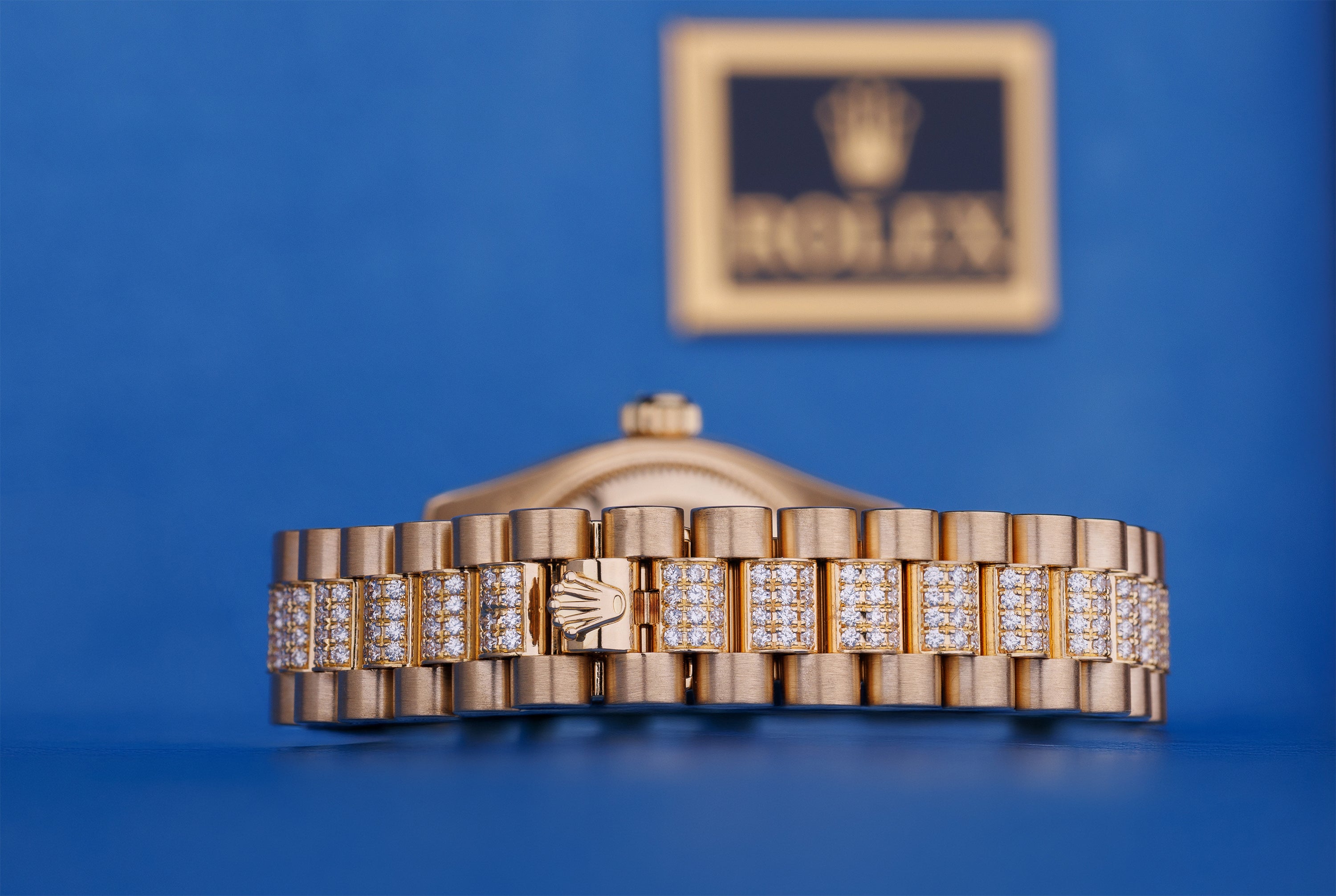 Rolex Lady DateJust 26mm | REF. 179138 | Black Diamond Dial & Diamond Bracelet | 18k Yellow Gold | Box & Papers | 2004