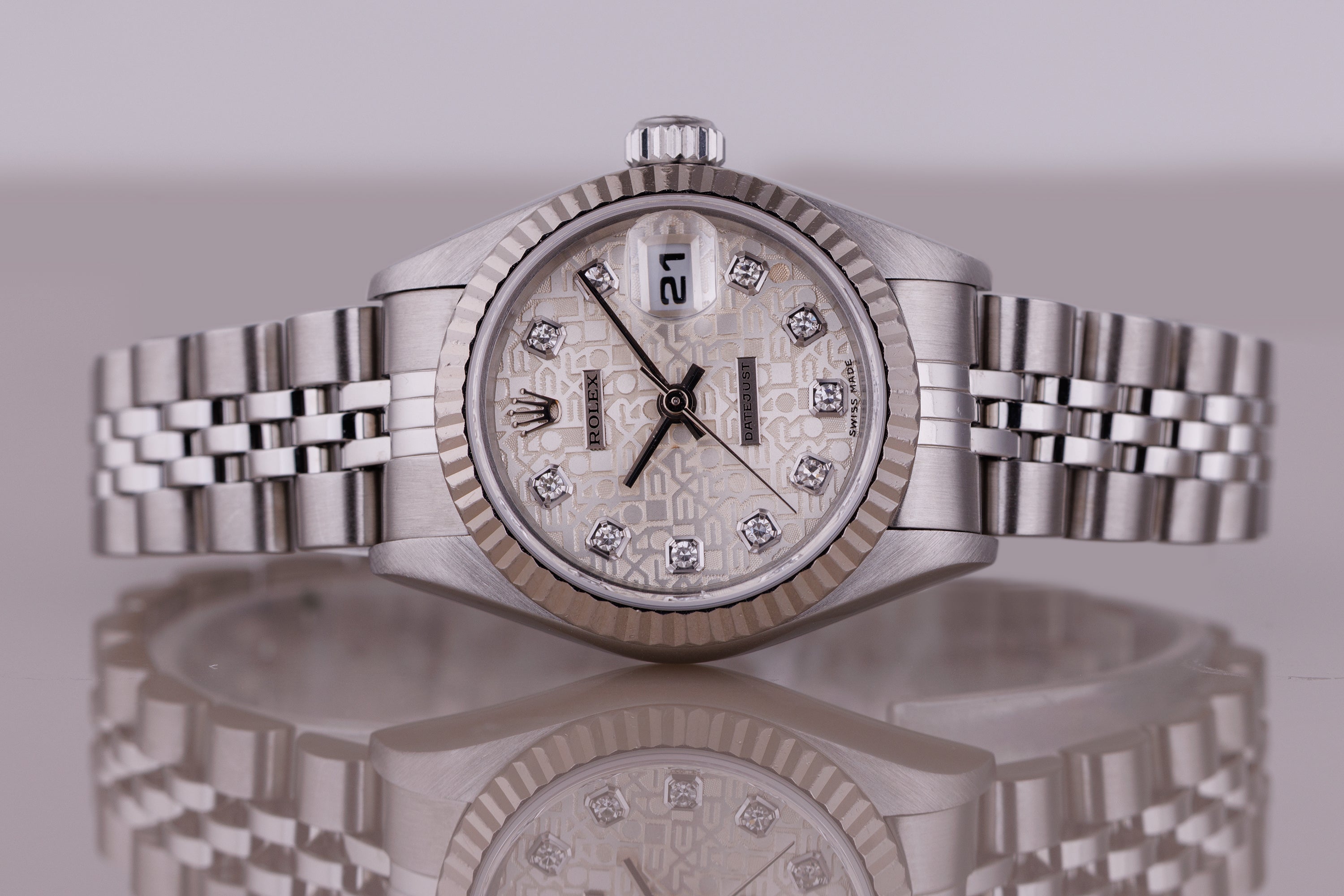 Rolex Lady DateJust | REF. 69174 | Silver Jubilee Diamond Dial | 26mm | Stainless Steel & 18k White Gold Bezel | 1997