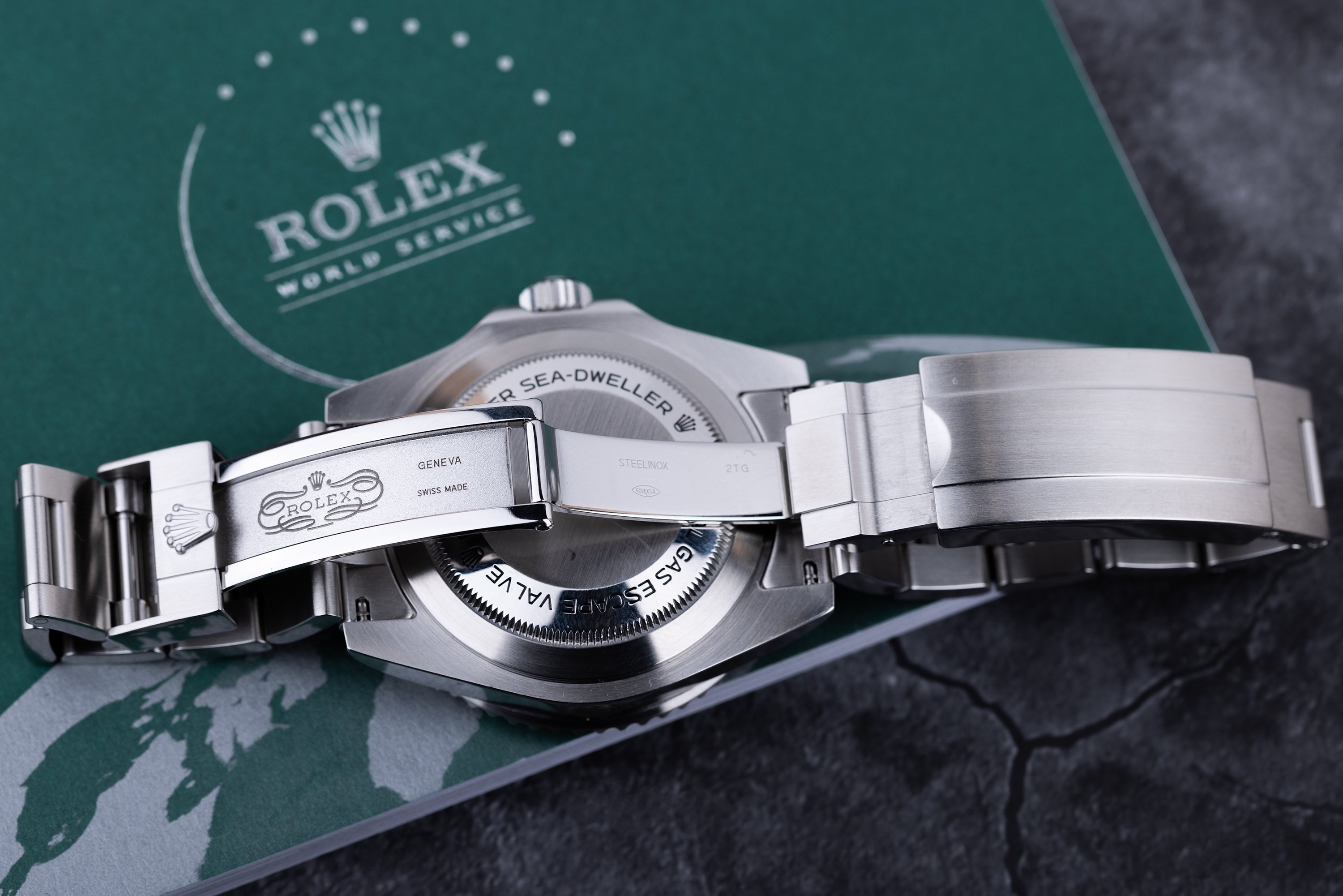 Rolex Sea-Dweller 4000 | REF. 116600 | 2023 Rolex Service | Box & Papers | 2015 | Stainless Steel