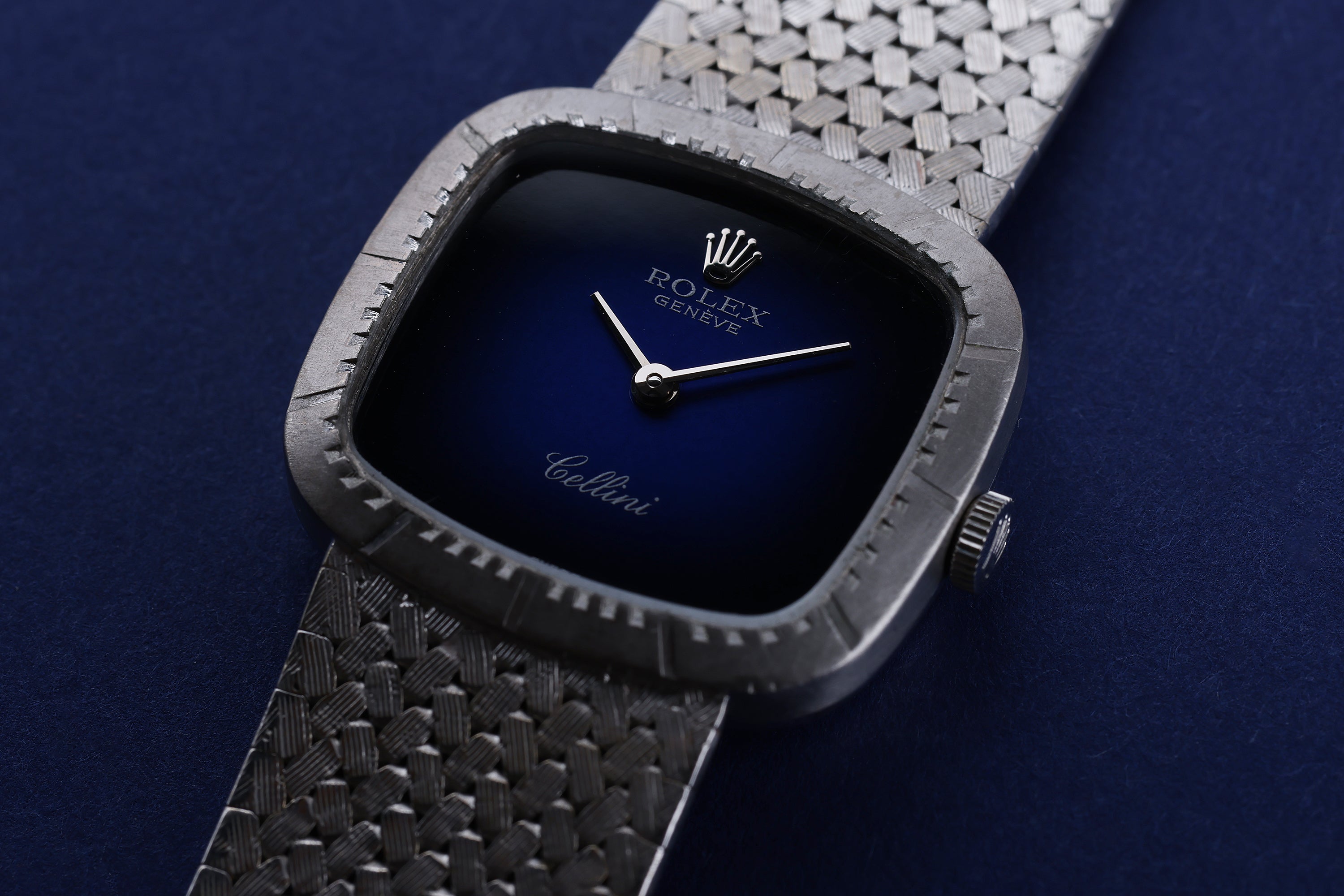 Rolex Cellini Ladies | REF. 4072 | Blue Vignette Dial | 18k White Gold | 24mm