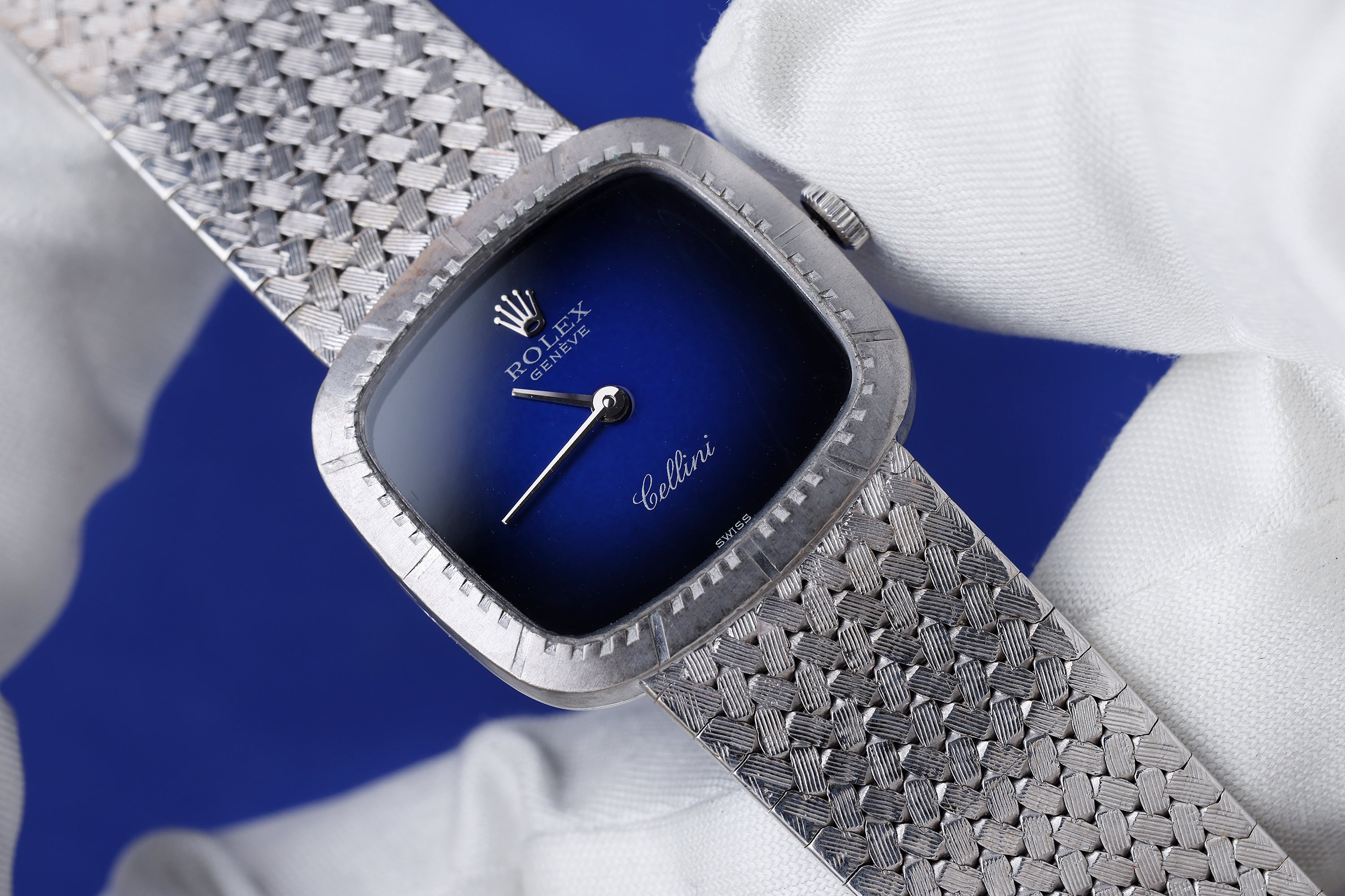 Rolex Cellini Ladies | REF. 4072 | Blue Vignette Dial | 18k White Gold | 24mm