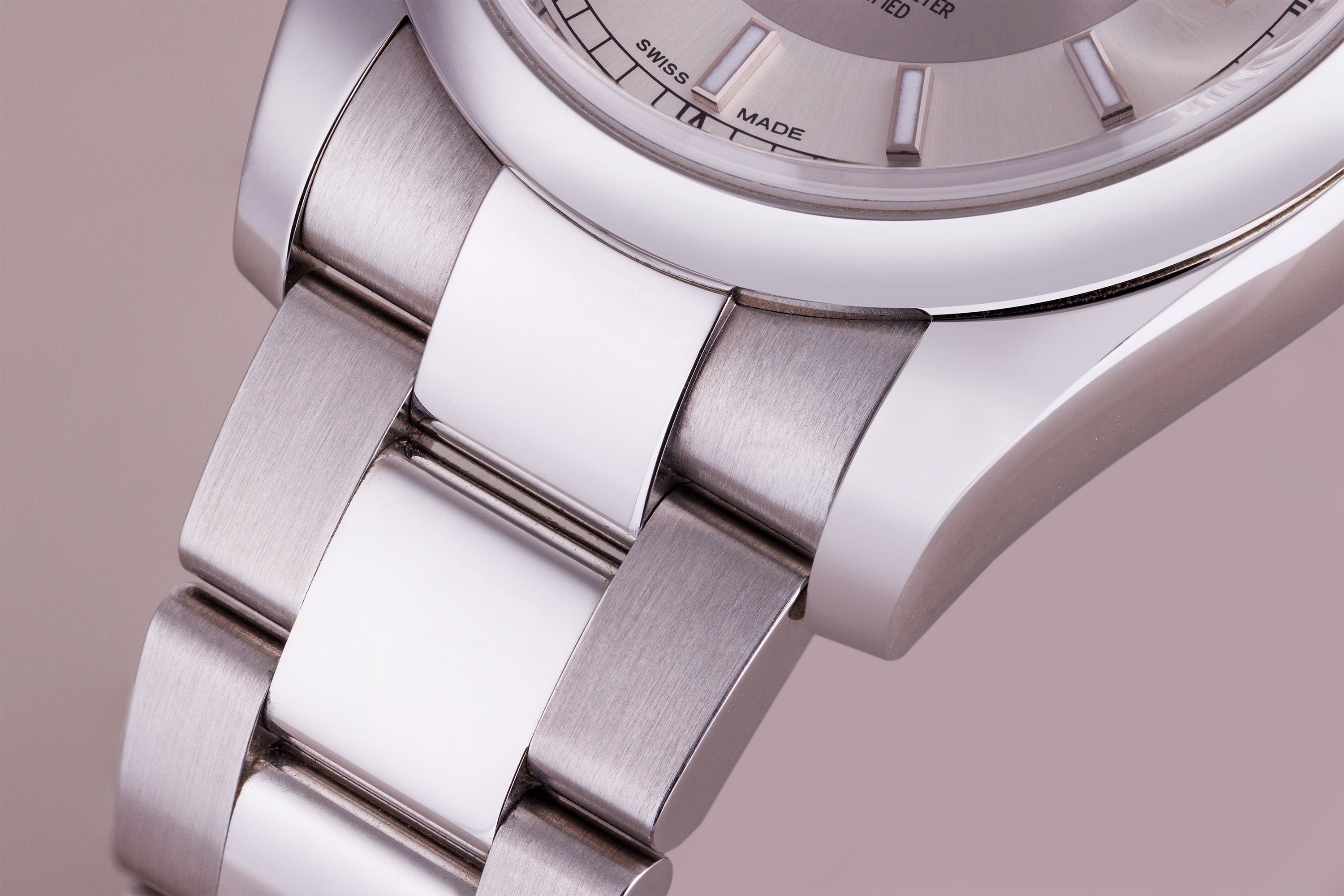Rolex DateJust 36 | REF. 116200 | Silver Dial | Stainless Steel | Roulette Date Wheel | 2010s