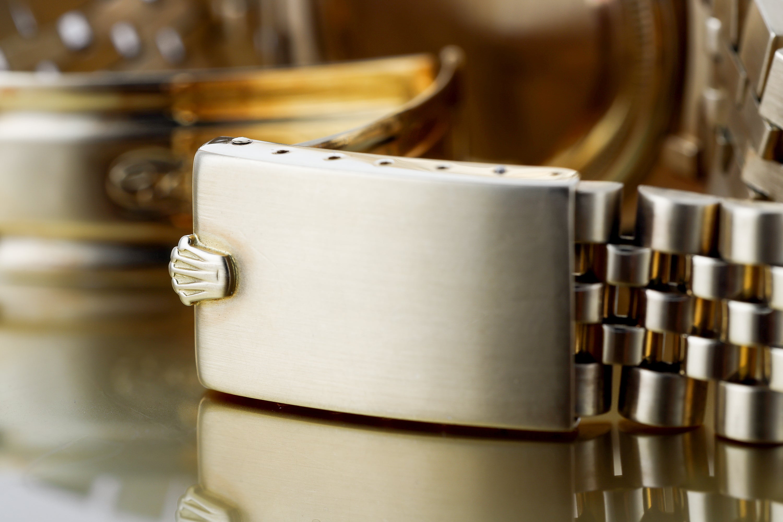 Rolex DateJust | REF. 16018 | Bronze Champagne 'Ghost' Dial | 18k Yellow Gold | 1979