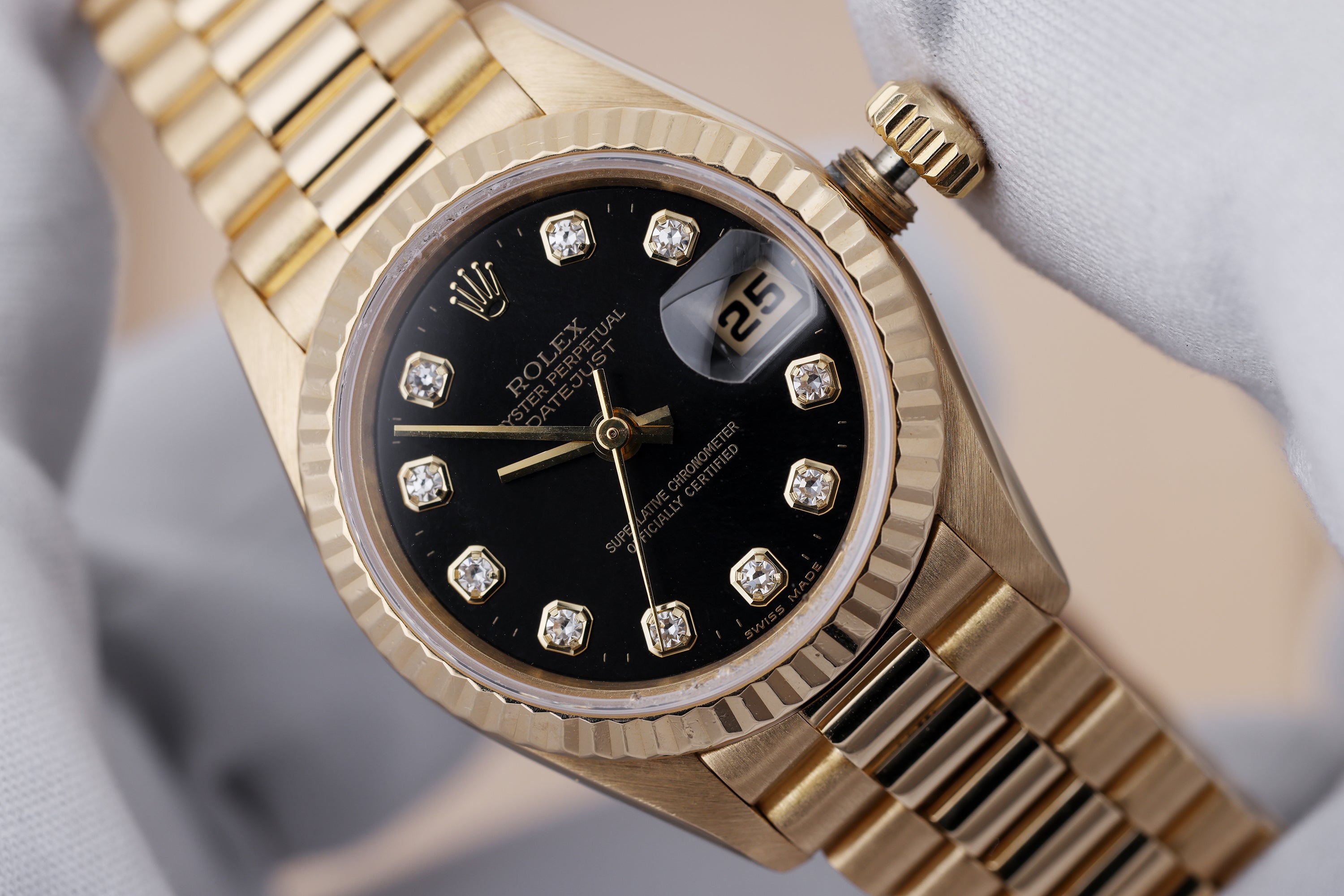 Rolex Lady DateJust | REF. 69178 | Black Diamond Dial | 26mm | 18k Yellow Gold | Box & Papers | 1996