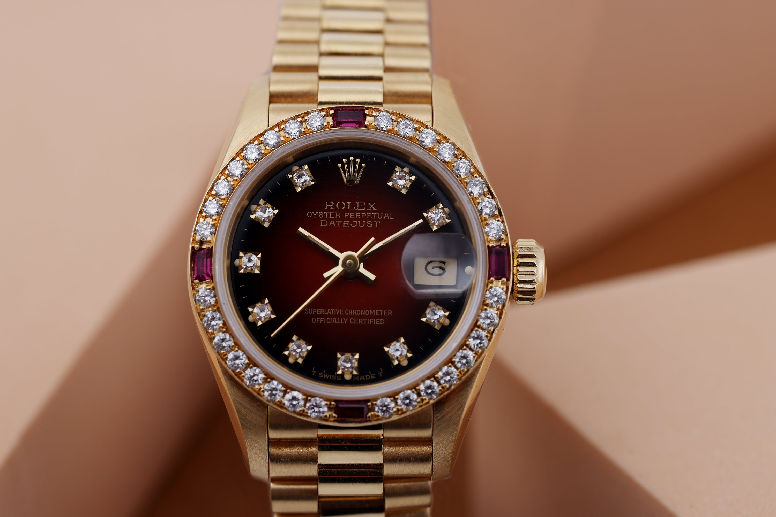 Rolex Lady DateJust 26 | REF. 69068 | Red Vignette Diamond Dial | Diamond & Ruby Bezel | 18k Yellow Gold | 1990