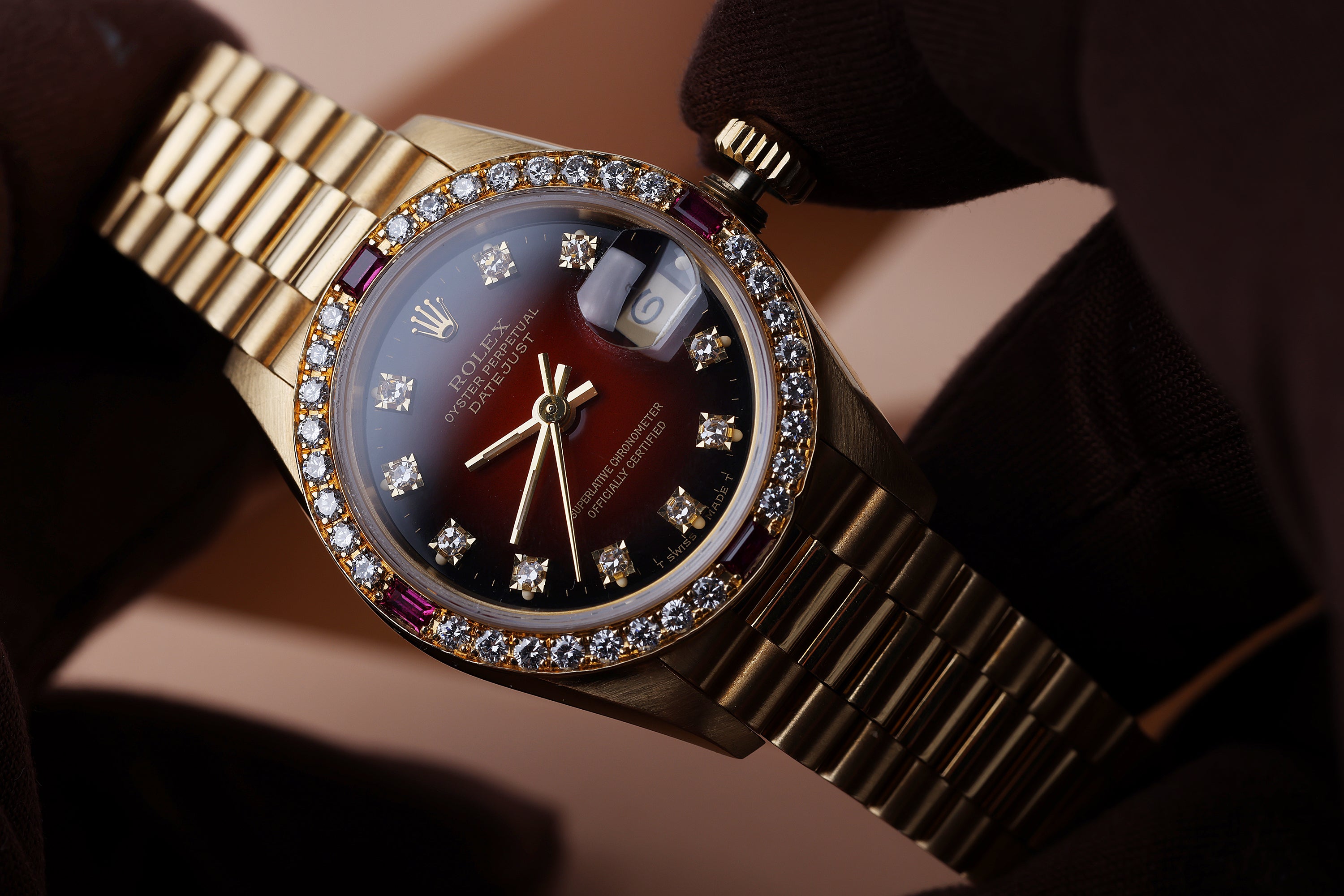 Rolex Lady DateJust 26 | REF. 69068 | Red Vignette Diamond Dial | Diamond & Ruby Bezel | 18k Yellow Gold | 1990
