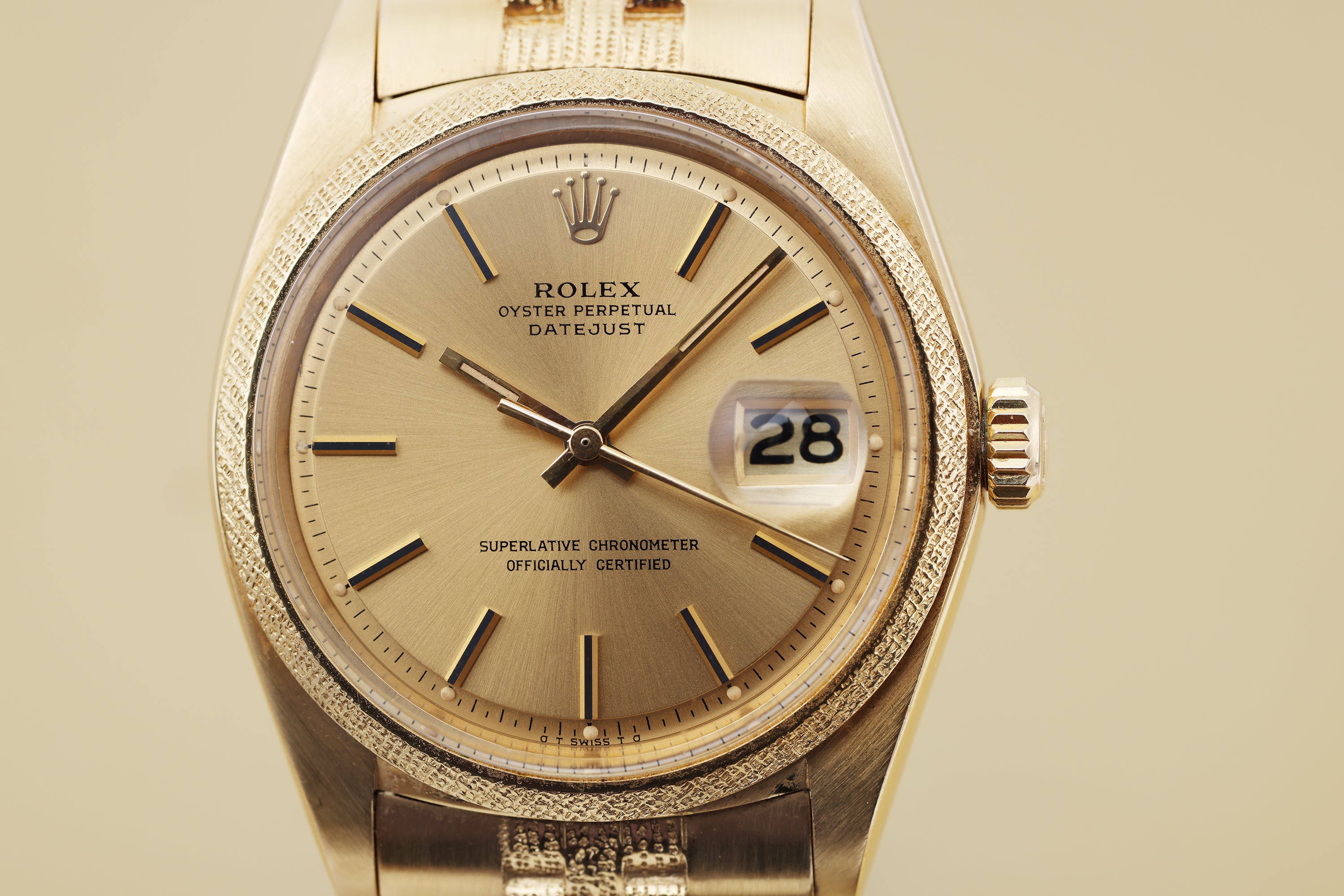 Rare Rolex DateJust Morellis Finish | REF. 1611 | Gold Dial | 18k Yellow Gold | 1977