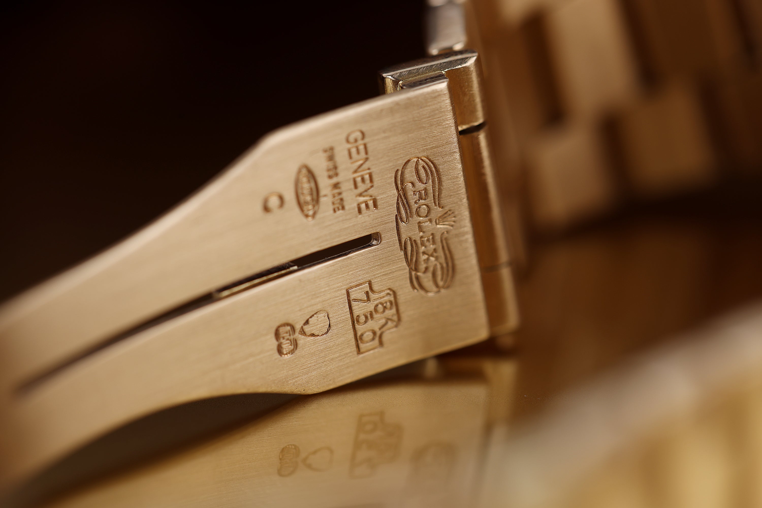 Rolex Day-Date Oysterquartz | REF. 19018 | Black Dial | 36mm | 18k Yellow Gold | 1982