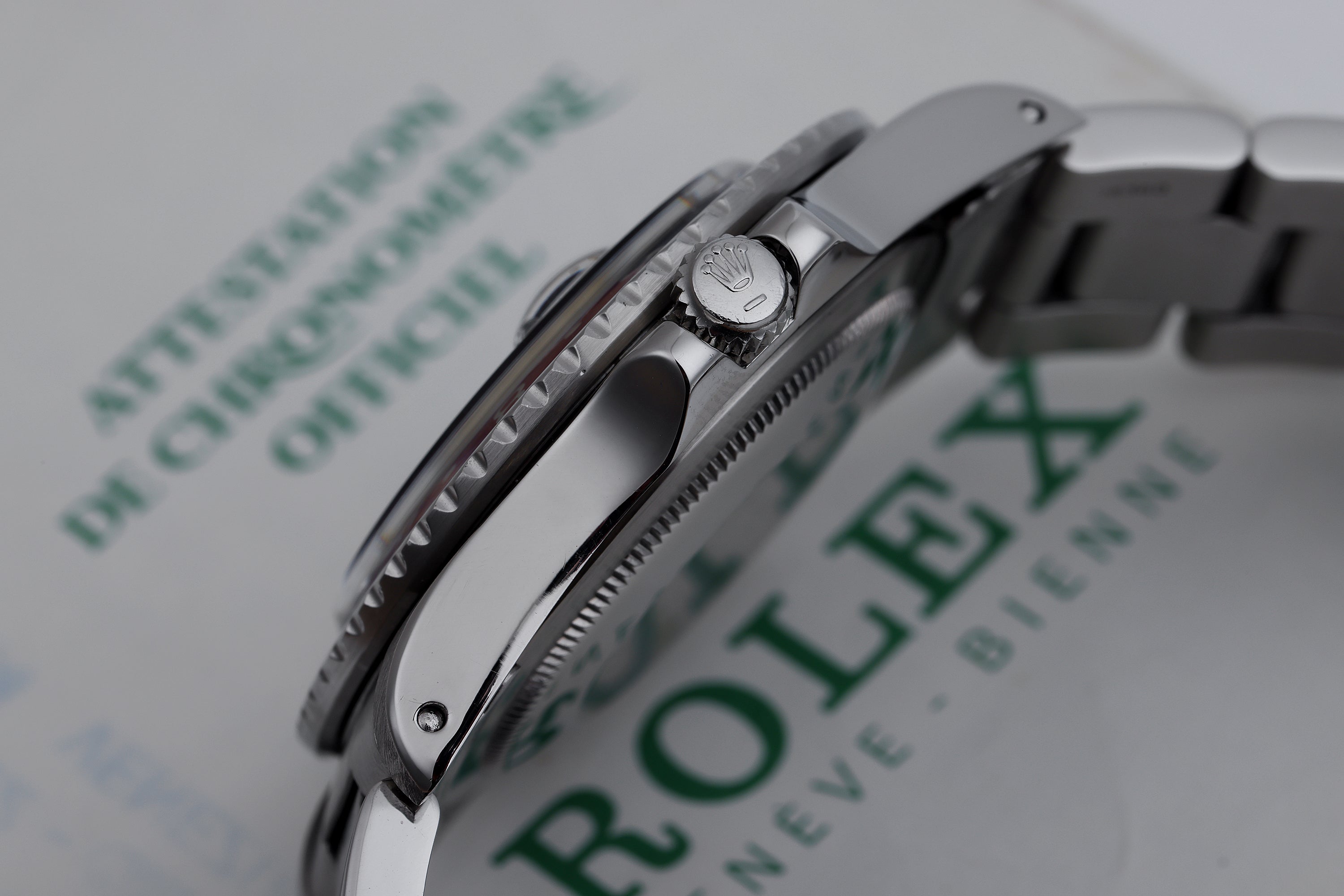 Rolex GMT-Master "Pepsi" | REF. 1675 | Black Matte Dial | 1978/1980 | Stainless Steel | Box & Papers