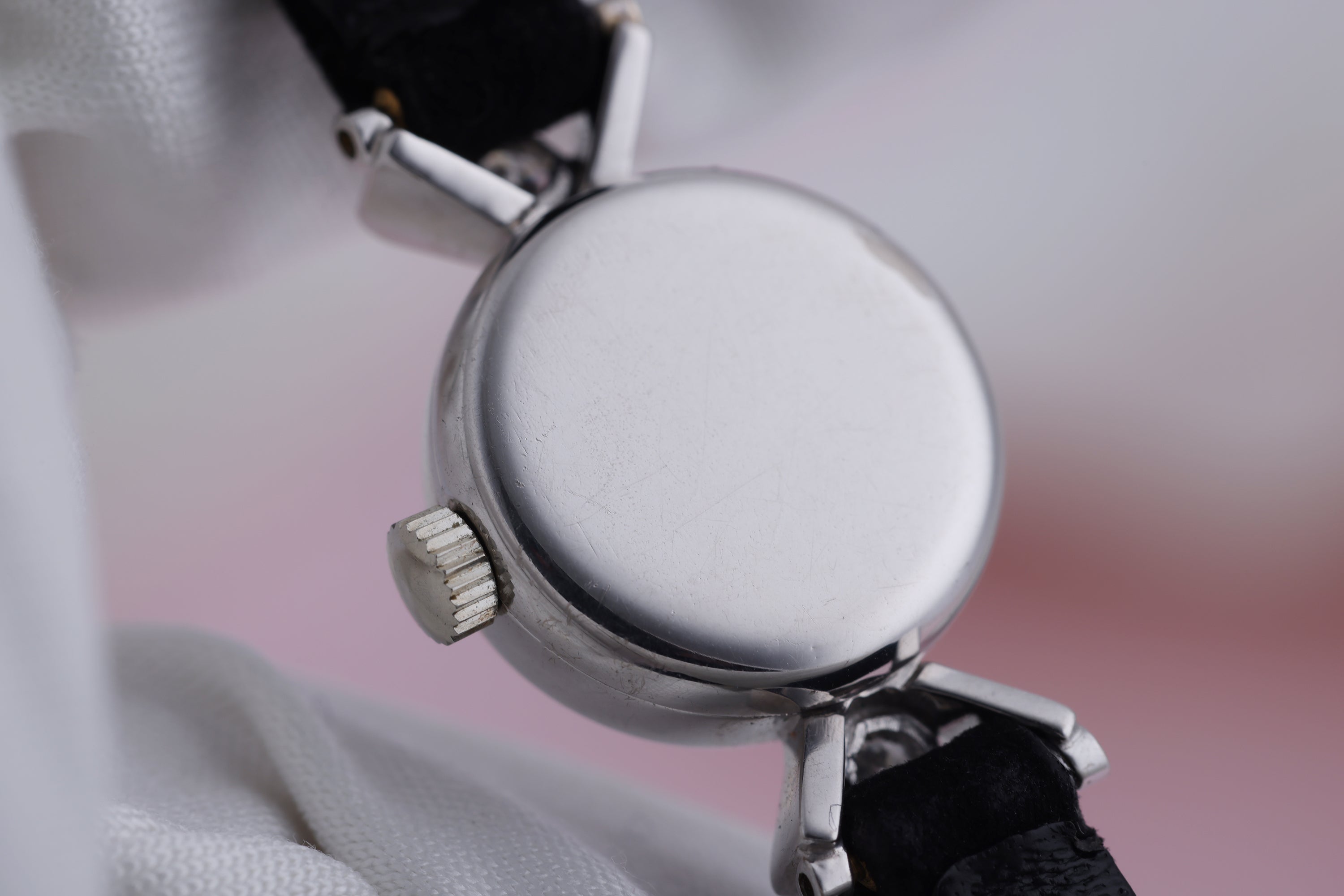 Rolex 1960's Ladies Dress Watch | REF. 9828 | Diamond Lugs | 15mm | Manual Wind | 18k White Gold
