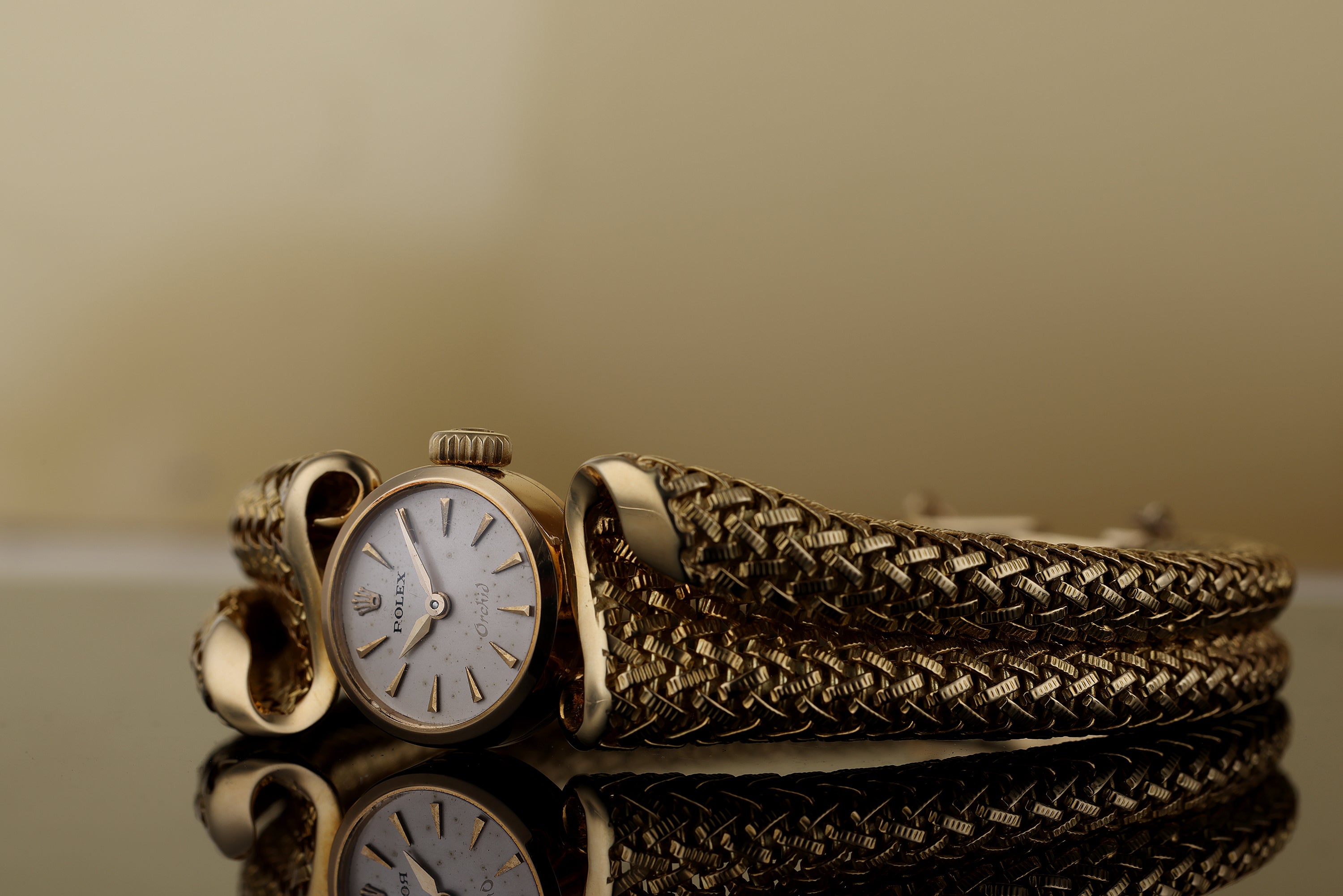 Rolex Orchid | REF. 9524 | Manual Wind | 16mm | 18k Yellow Gold | 1960