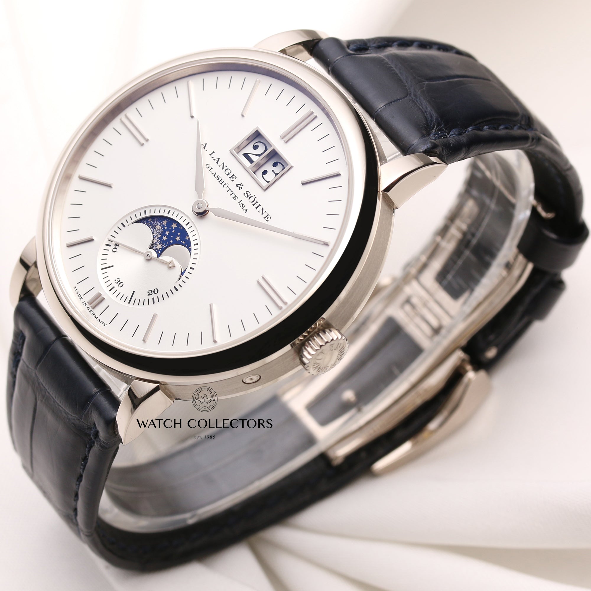 Saxonia moonphase online