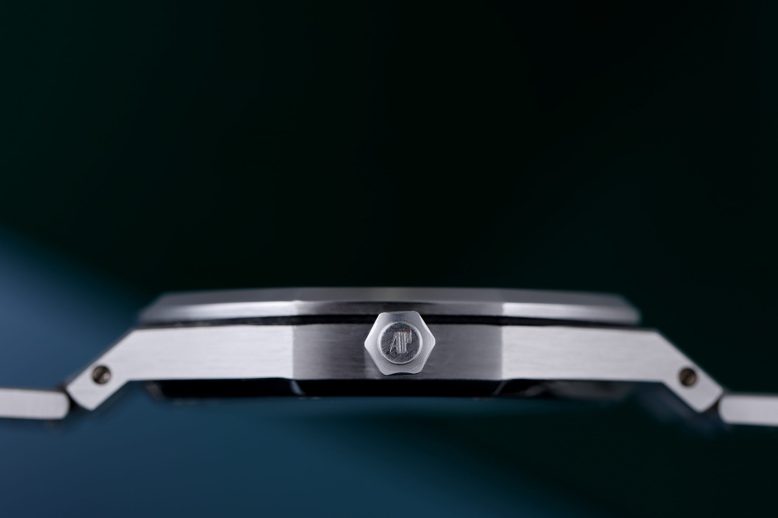 AP_RoyalOak_Blue_04