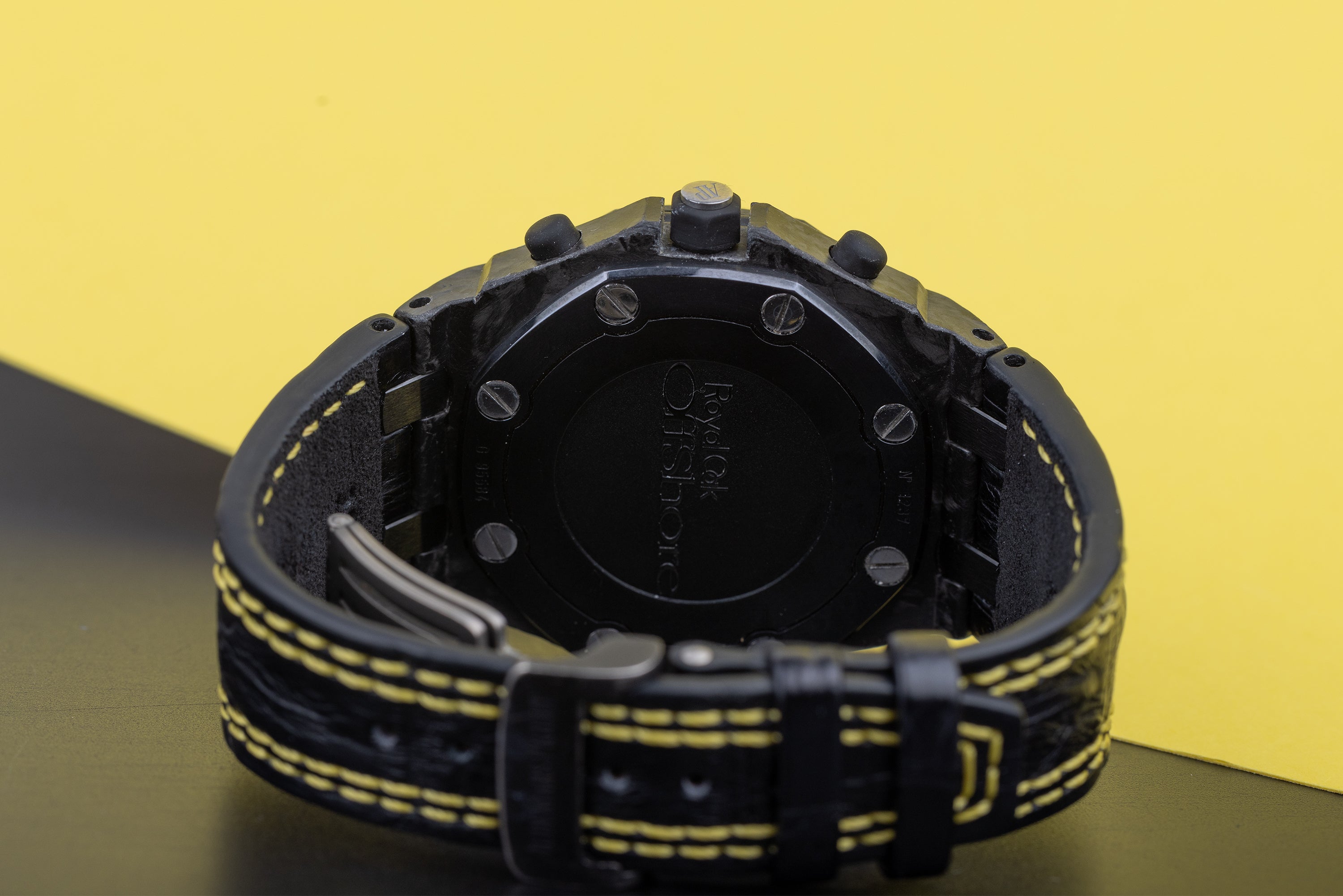 Audemars Piguet Royal Oak Offshore 'Bumble Bee' | REF. 26176FO.OO.D101CR.02 | Carbon Case