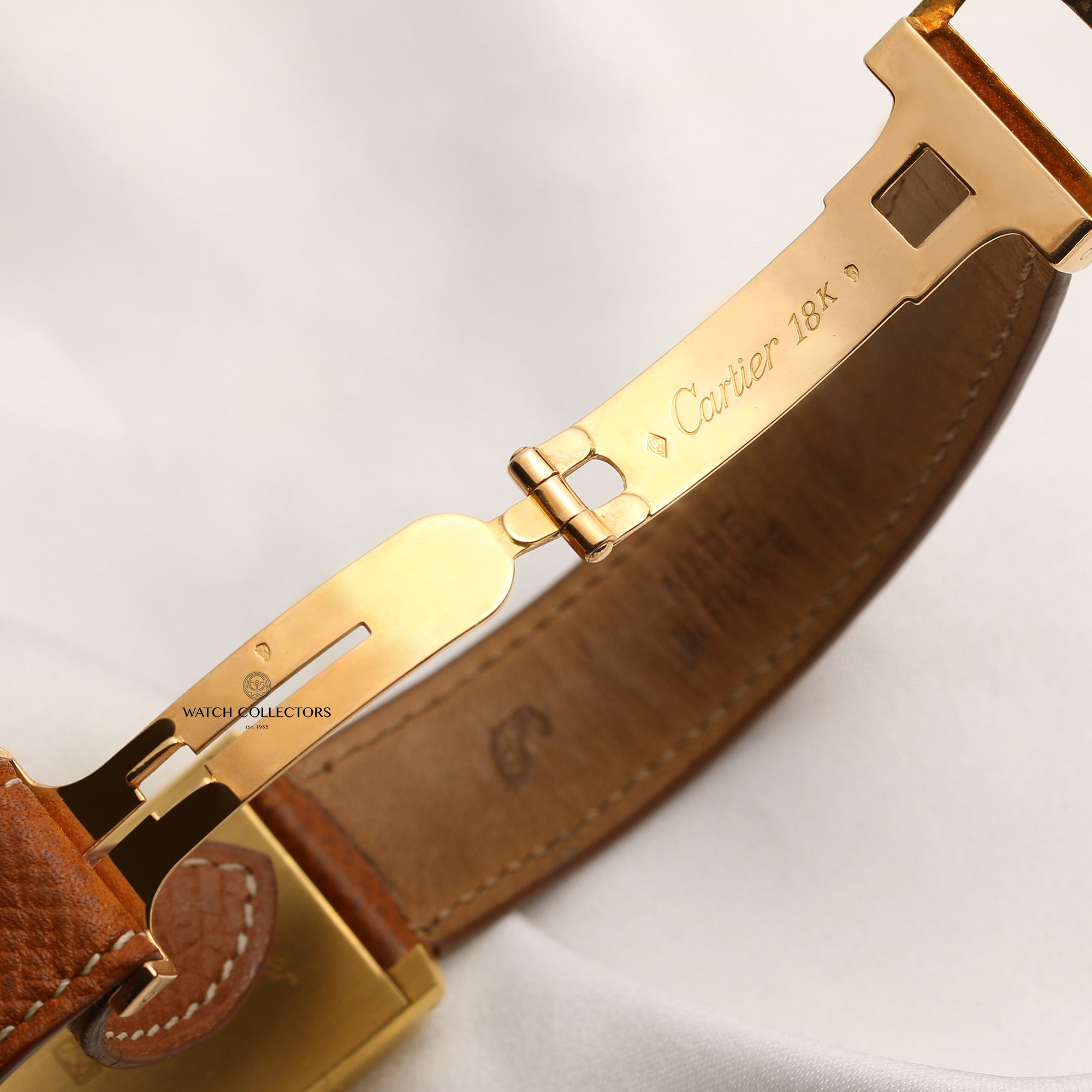 Cartier Tank Americaine Dual Time 18K Yellow Gold Second Hand Watch Collectors 6