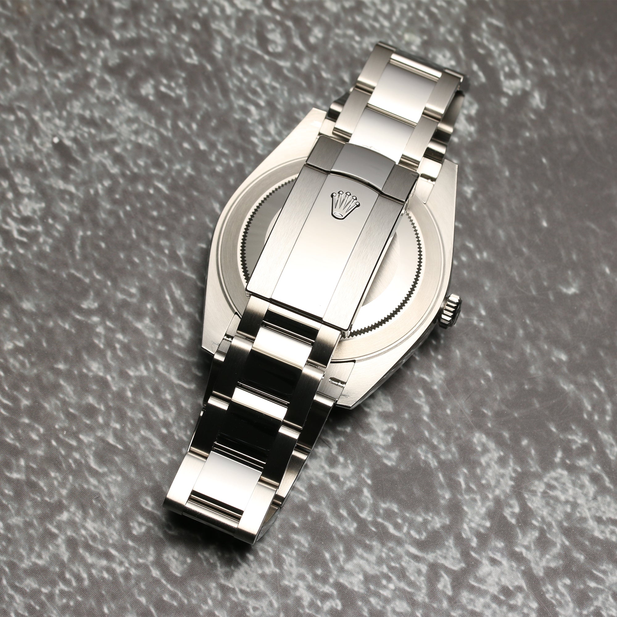 DateJust 2