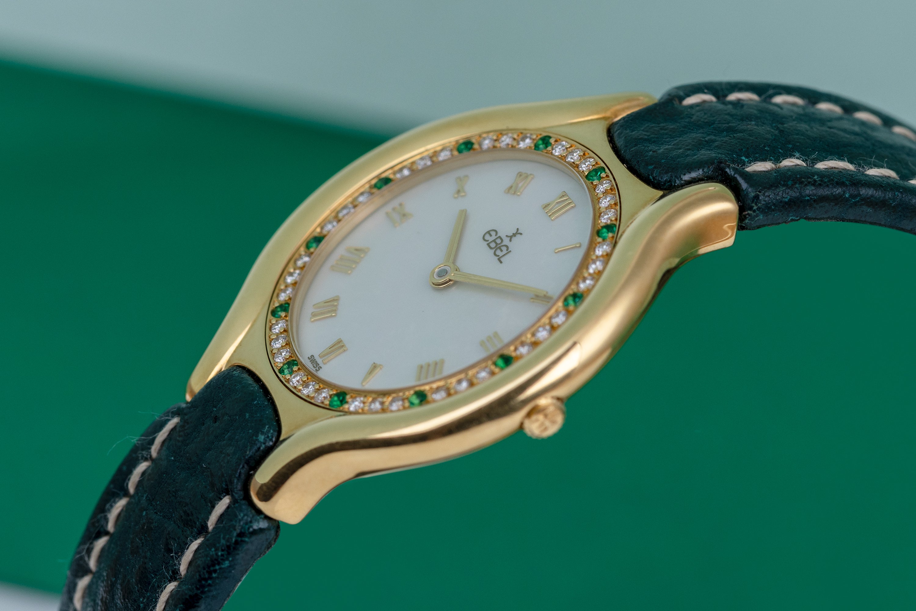 Ebel Beluga | REF. 885940 | Diamond & Emerald Bezel | Mother of Pearl Dial | 18k Yellow Gold | Circa 1990's