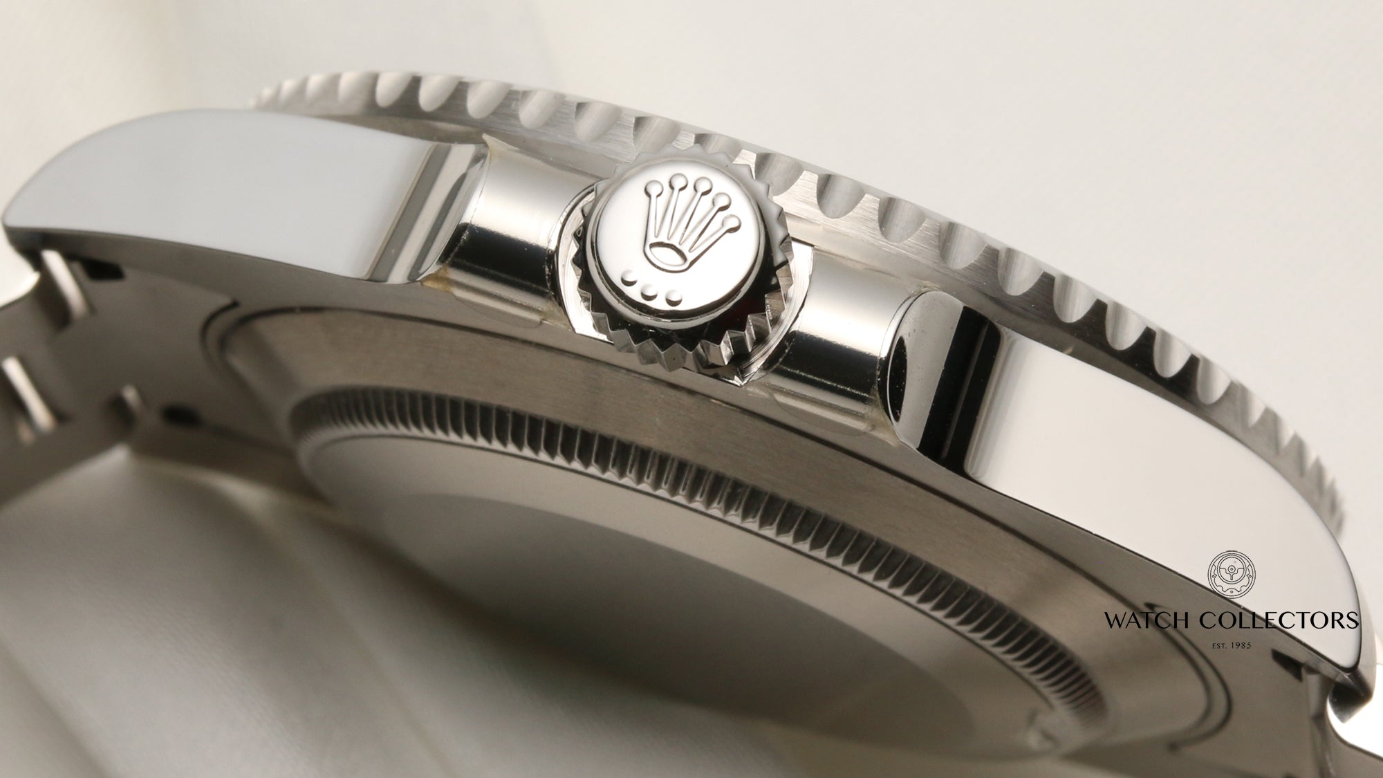 Full-Set-Unworn-Rolex-Submariner-116610LV-Hulk-Stainless-Steel-Second-Hand-Watch-Collectors 121 (5)