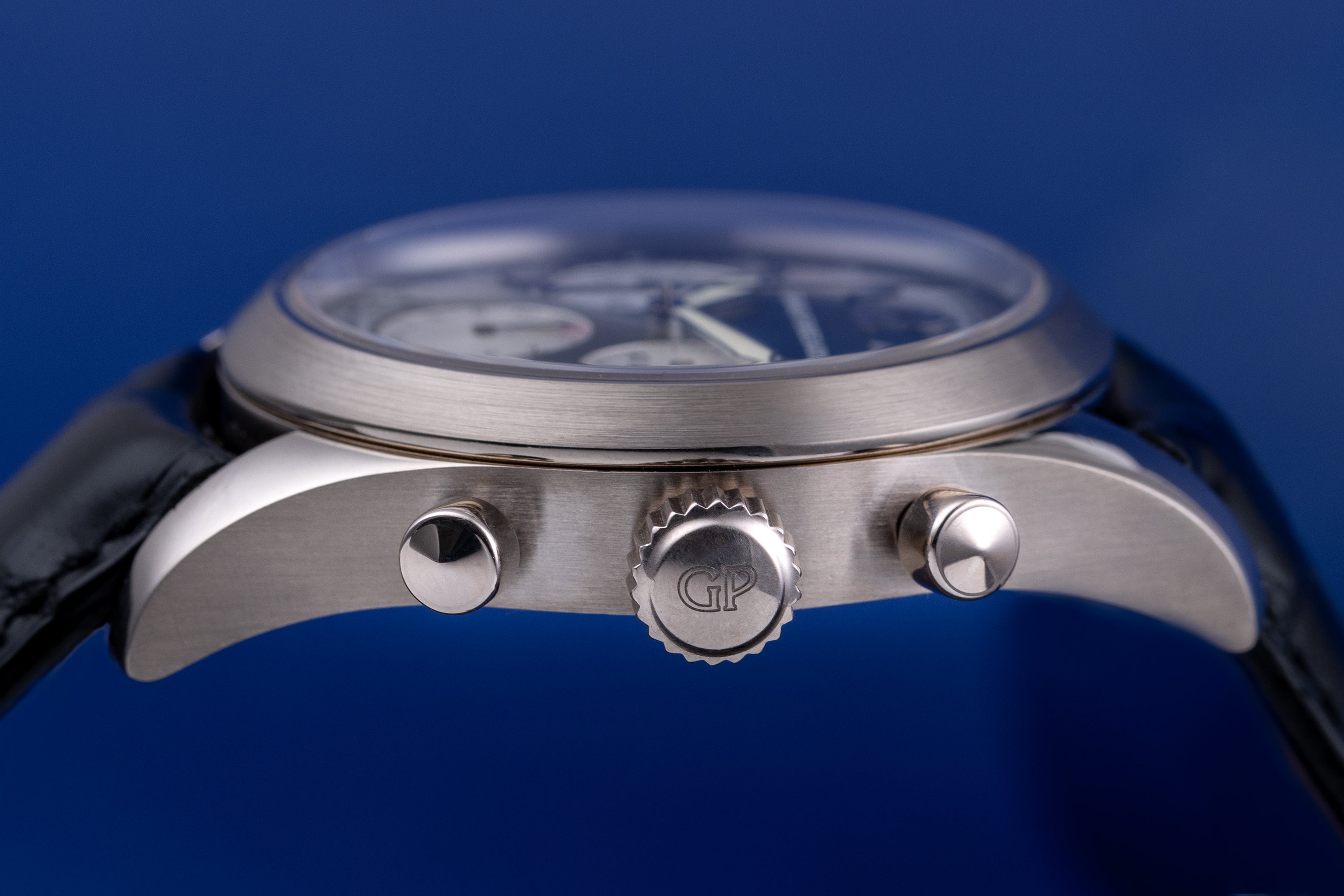 Girard Perregaux Chronograph | REF. 4956 | Blue Dial | 18k White Gold