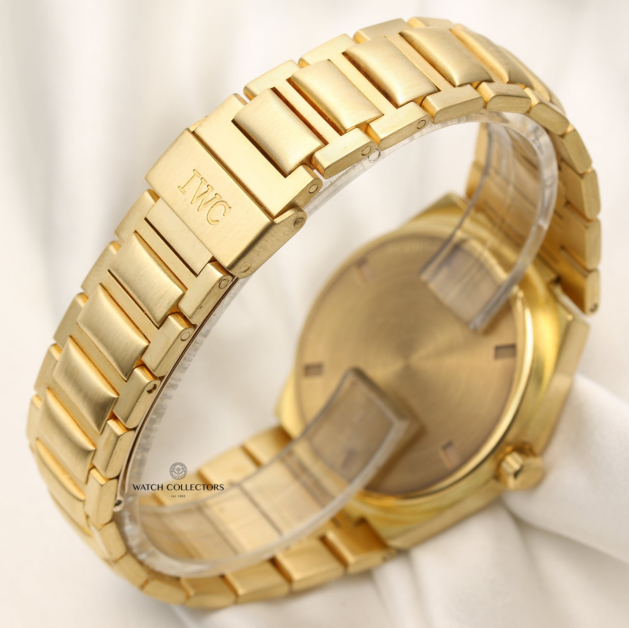 IWC 18K Yellow Gold Second Hand Watch Collectors 8