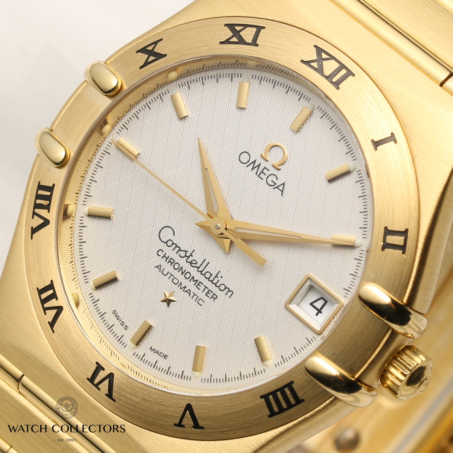 Omega Constellation 18K Yellow Gold Oman Crest Second Hand Watch Collectors 4