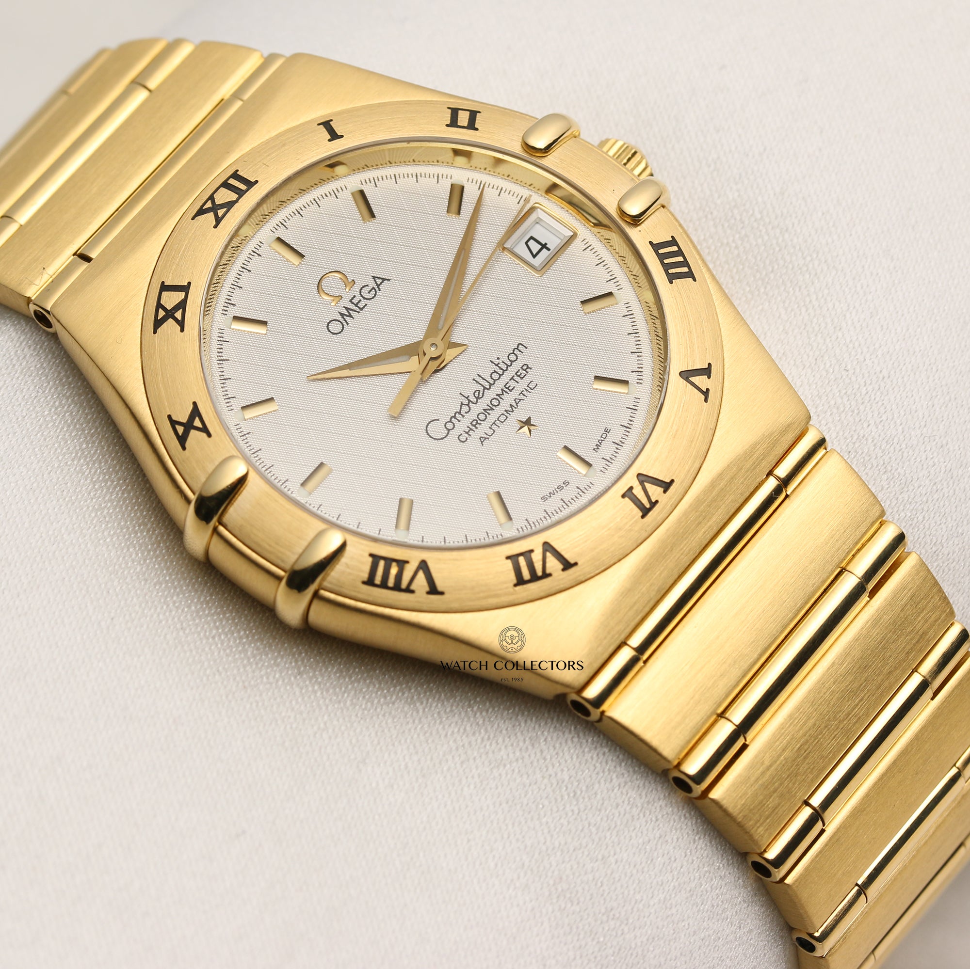 Omega Constellation 18K Yellow Gold Oman Crest Second Hand Watch Collectors 5