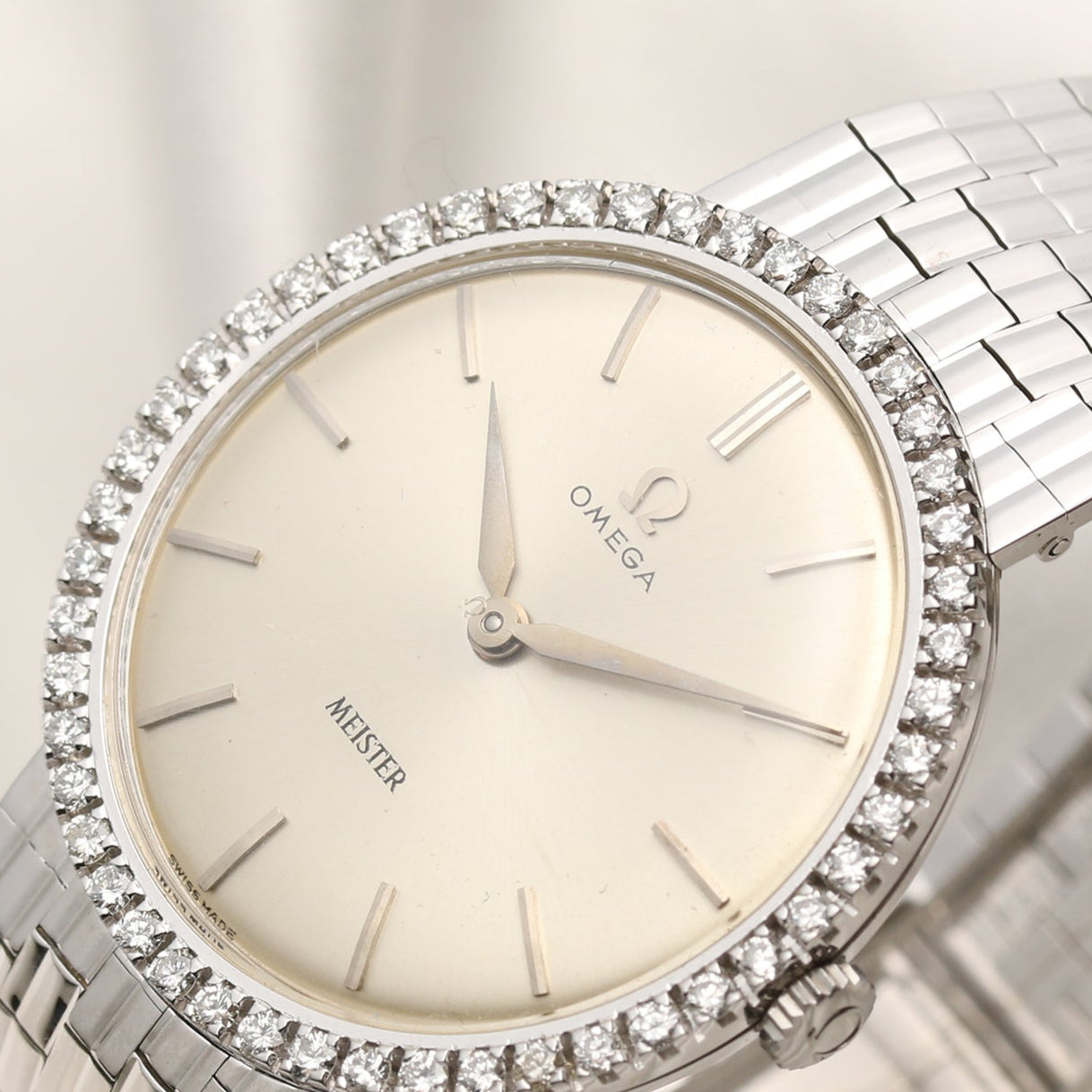 Omega Meister 18K White Gold Diamond Bezel Second Hand Watch Collectors 3