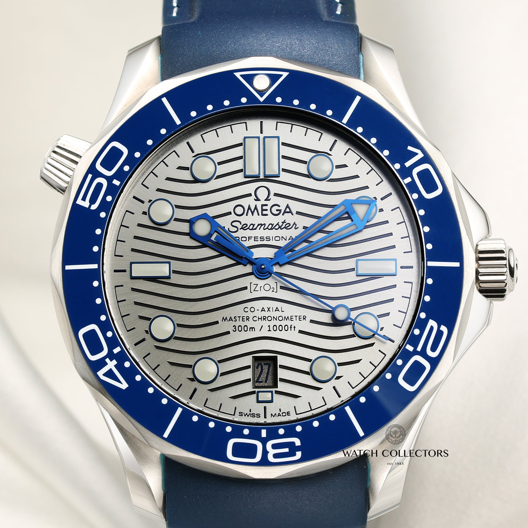 Omega Seamaster Stainless Steel Second Hand Watch Collectors 2