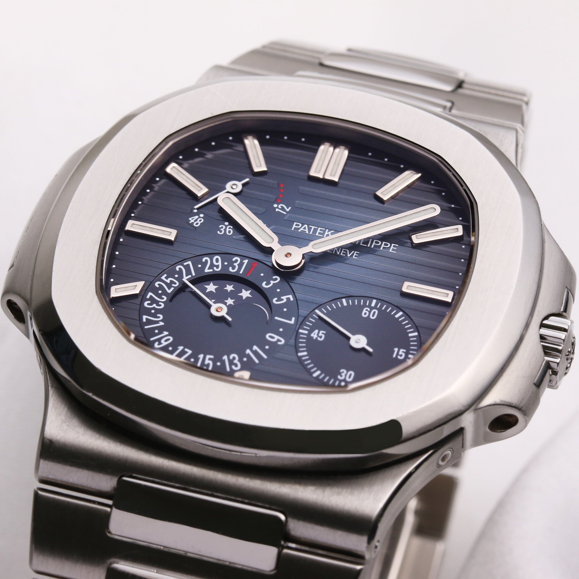 Patek Philippe 5712 1A-001 Stainless Steel Moonphase Second Hand Watch Collectors 10