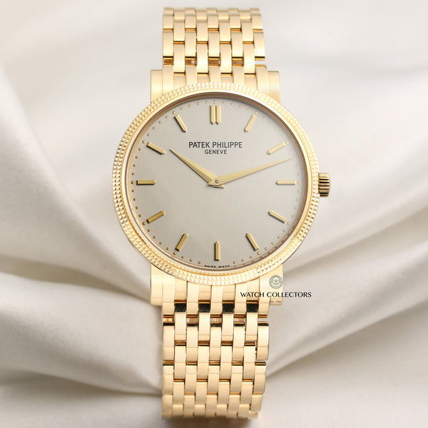 Patek Philippe Calatrava 5120 18K Yellow Gold Second Hand Watch Collectors 1