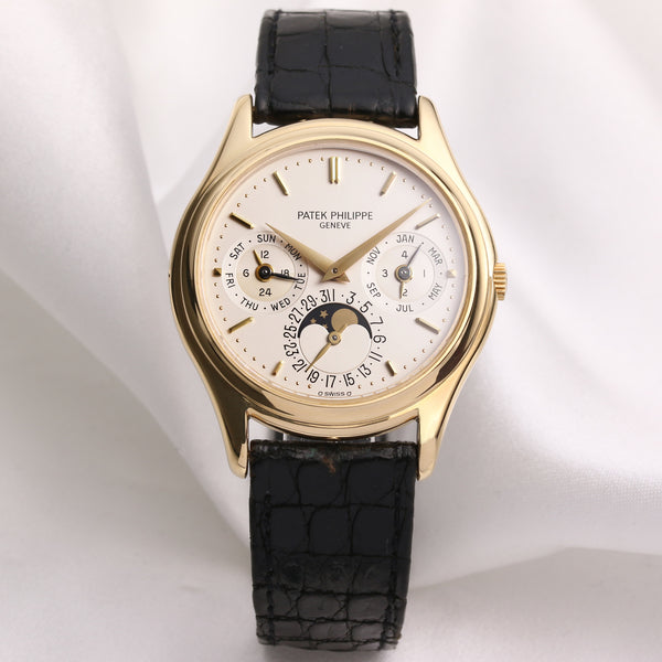 Patek Philippe Perpetual Calendar 3940J 18K Yellow Gold Second Hand Watch Collectors 1