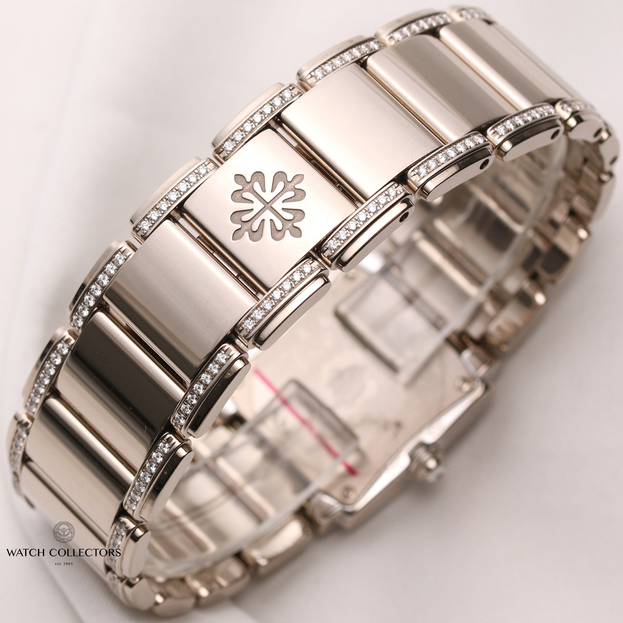 Patek-Philippe-Twenty-4-18K-White-Gold-Diamond-Second-Hand-Watch-Collectors-6