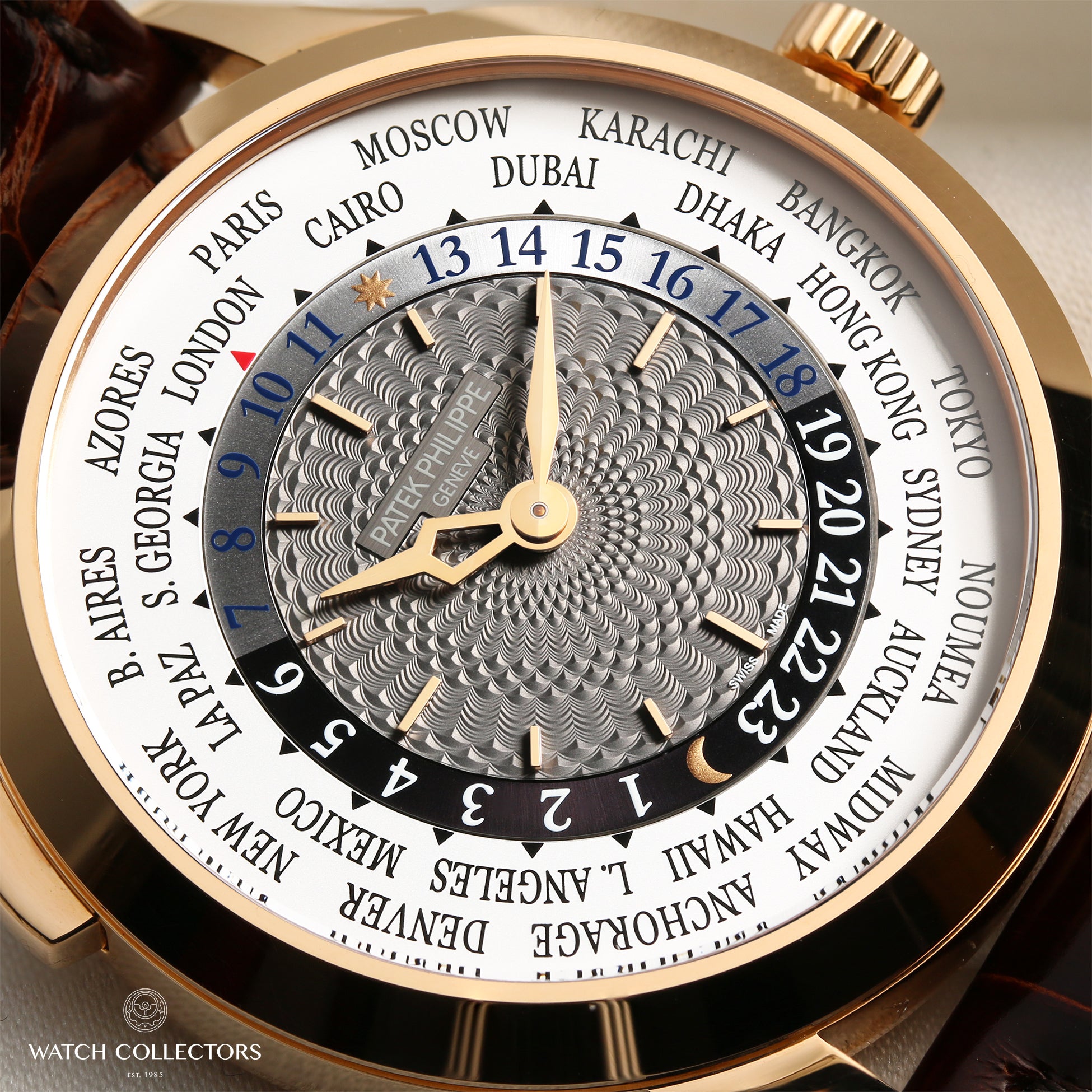 Patek Philippe World Time 5230R-001 18K Rose Gold Second Hand Watch Collectors 6