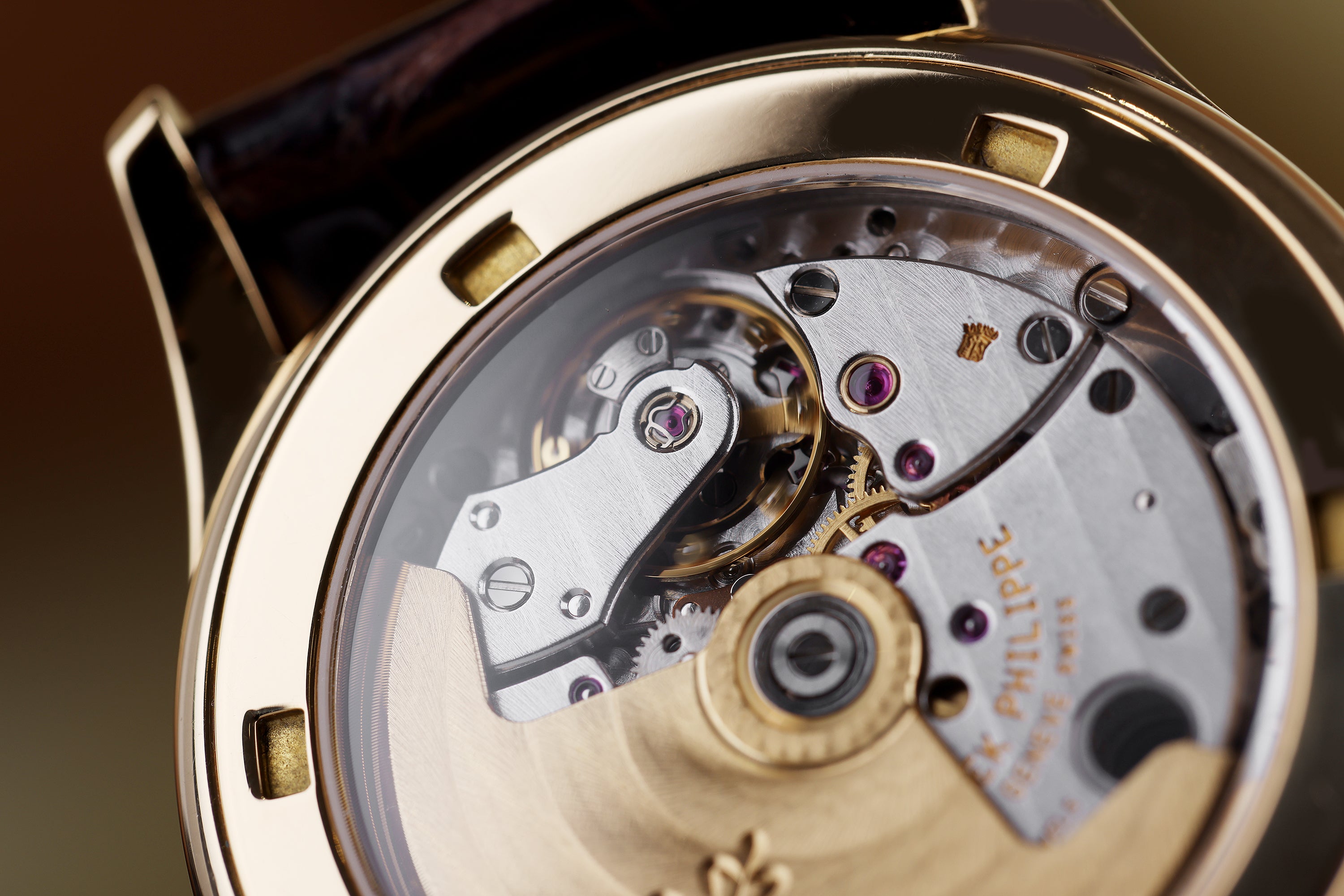 Patek Philippe | REF. 5050 | Perpetual Calendar Moonphase | 18k Yellow Gold