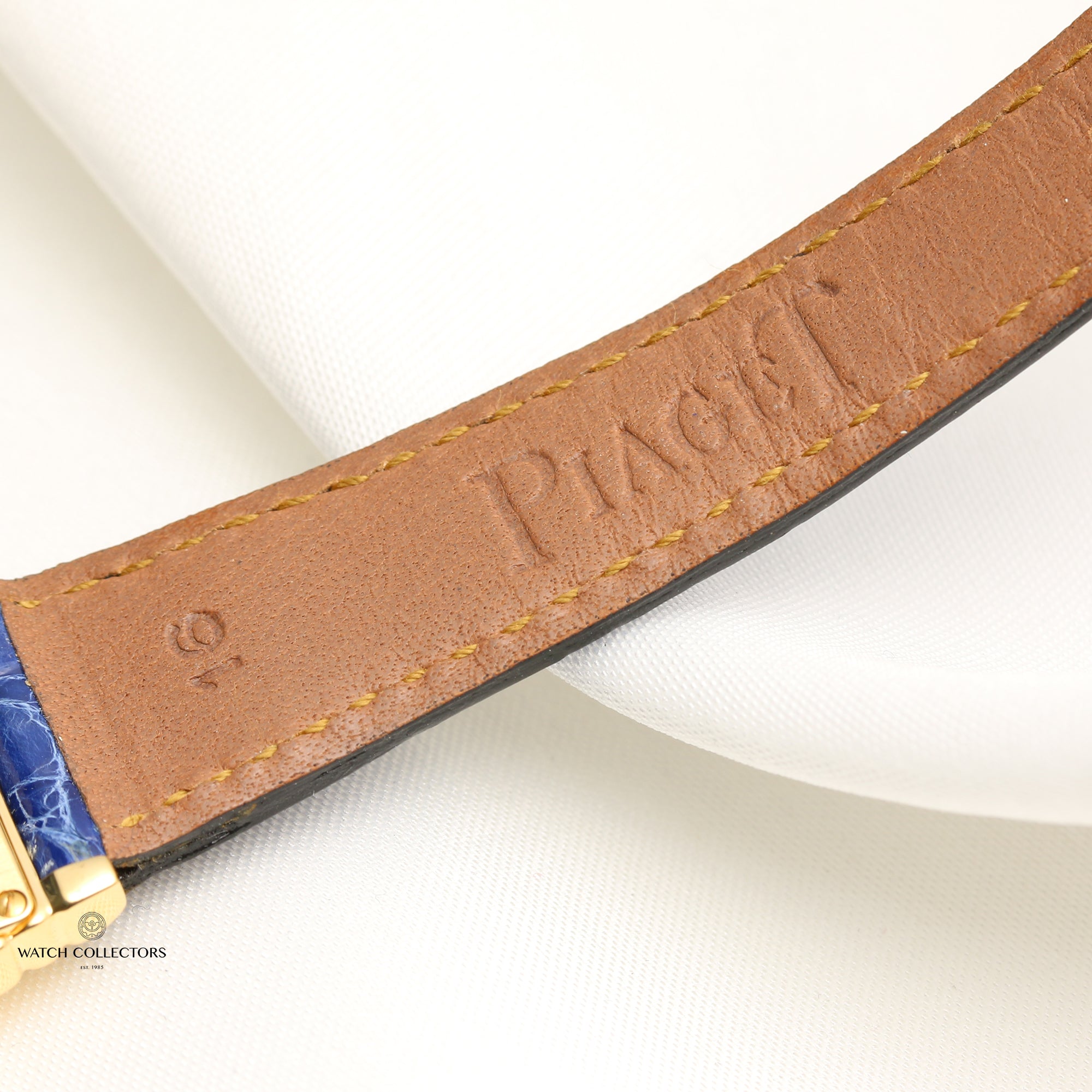 Piaget 18K Yellow Gold Lapiz Lazuli Second Hand Watch Collectors 8