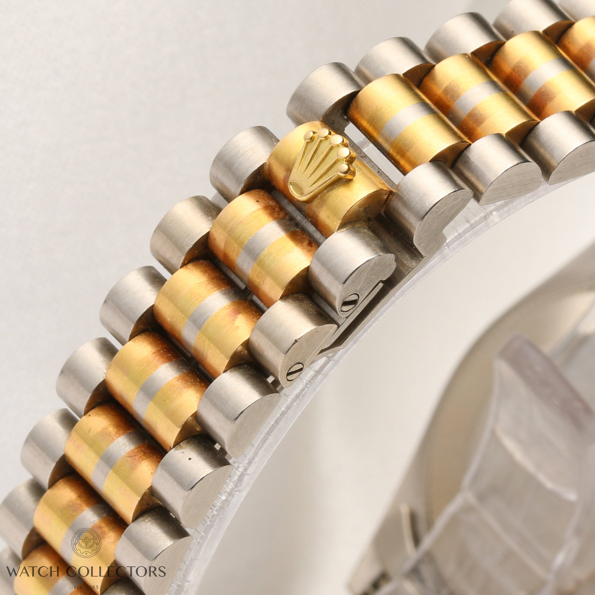 Rolex-DateJust-68149-18K-Three-Colour-Gold-Tridor-Diamond-Second-Hand-Watch-Collectors-6