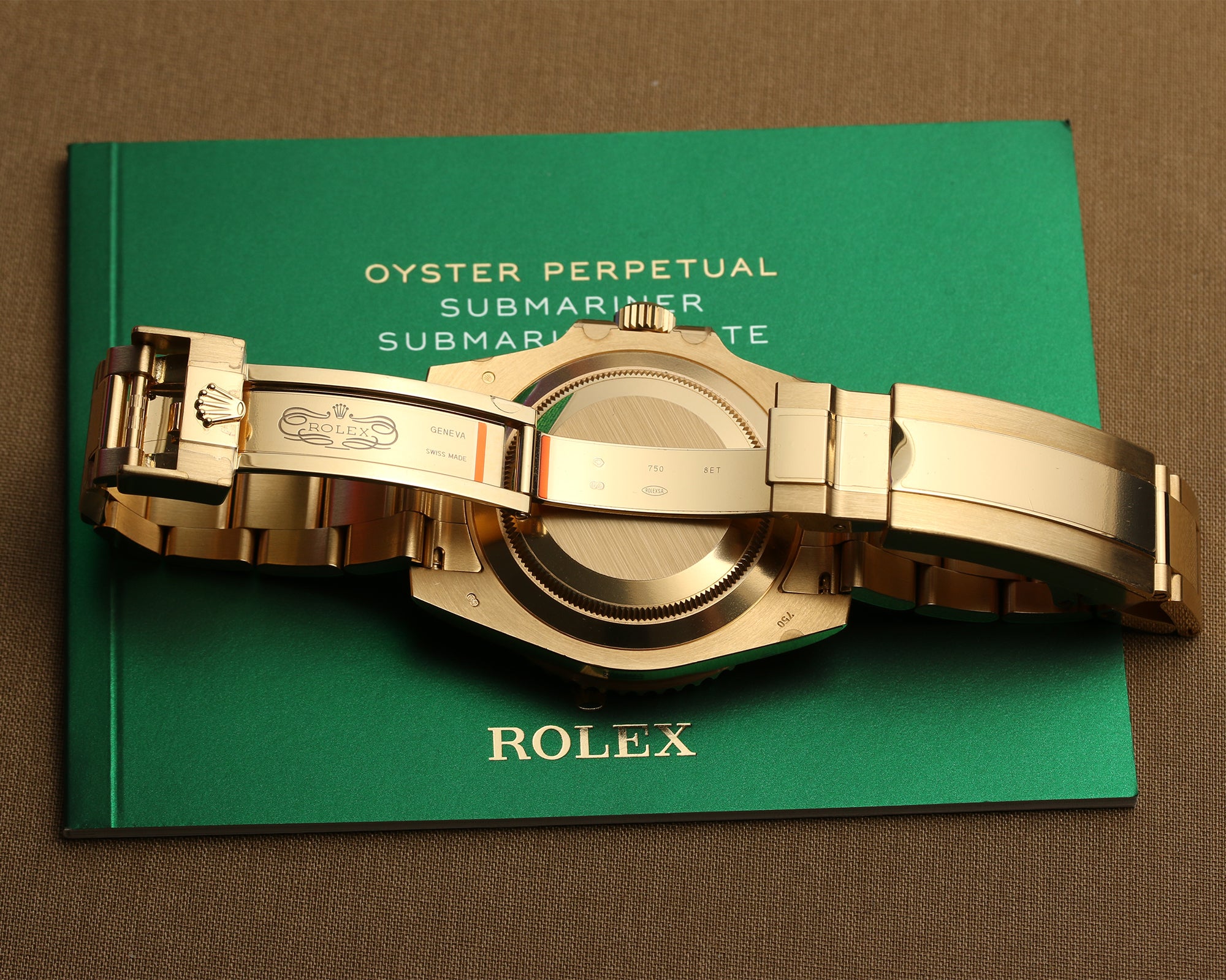 Rolex Submariner 116618LB 18K Yellow Gold Blue Ceramic Second Hand Watch Collectors 9