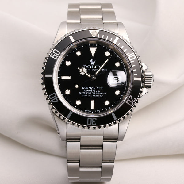 Rolex Submariner 16610 Stainless Steel Second Hand Watch Collectors 1